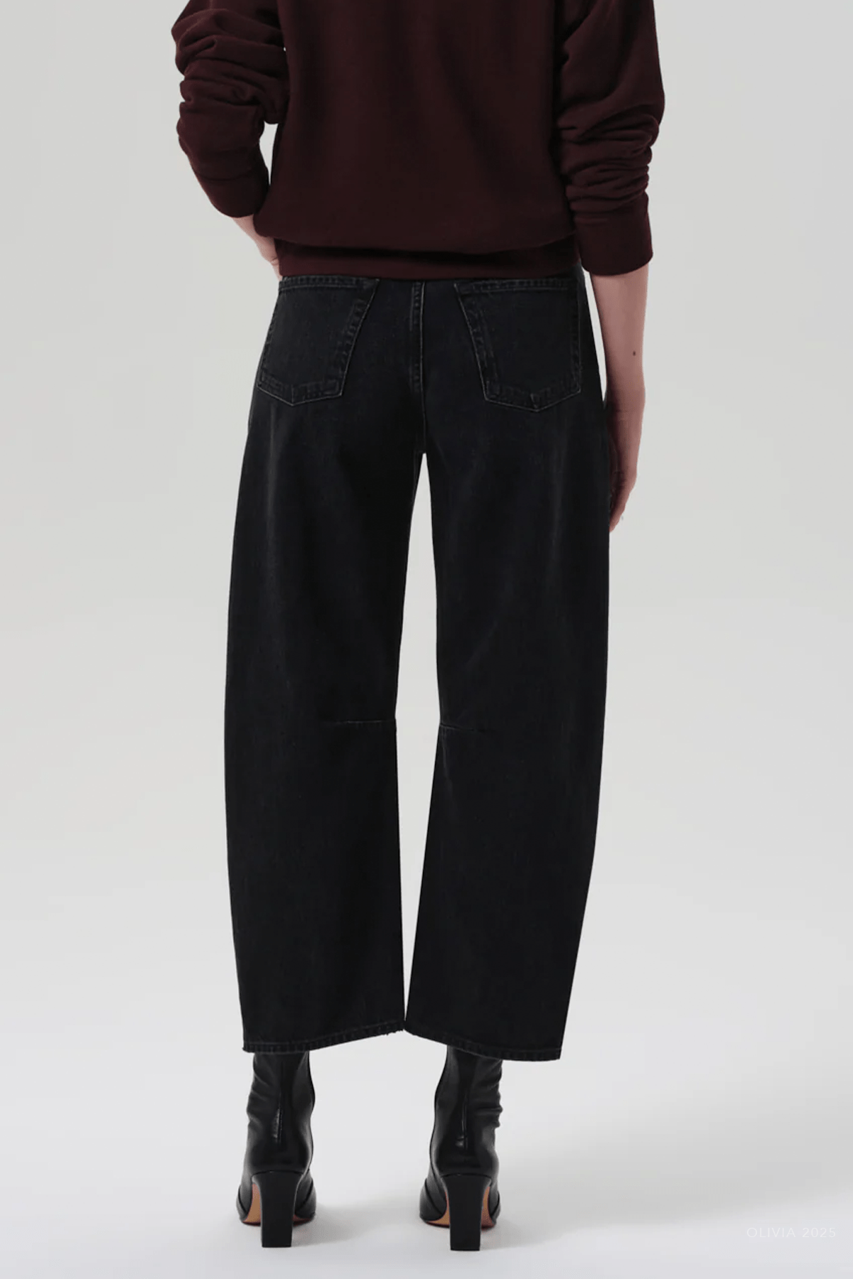 Miro Relaxed Jean in Raine - shop - olivia.com