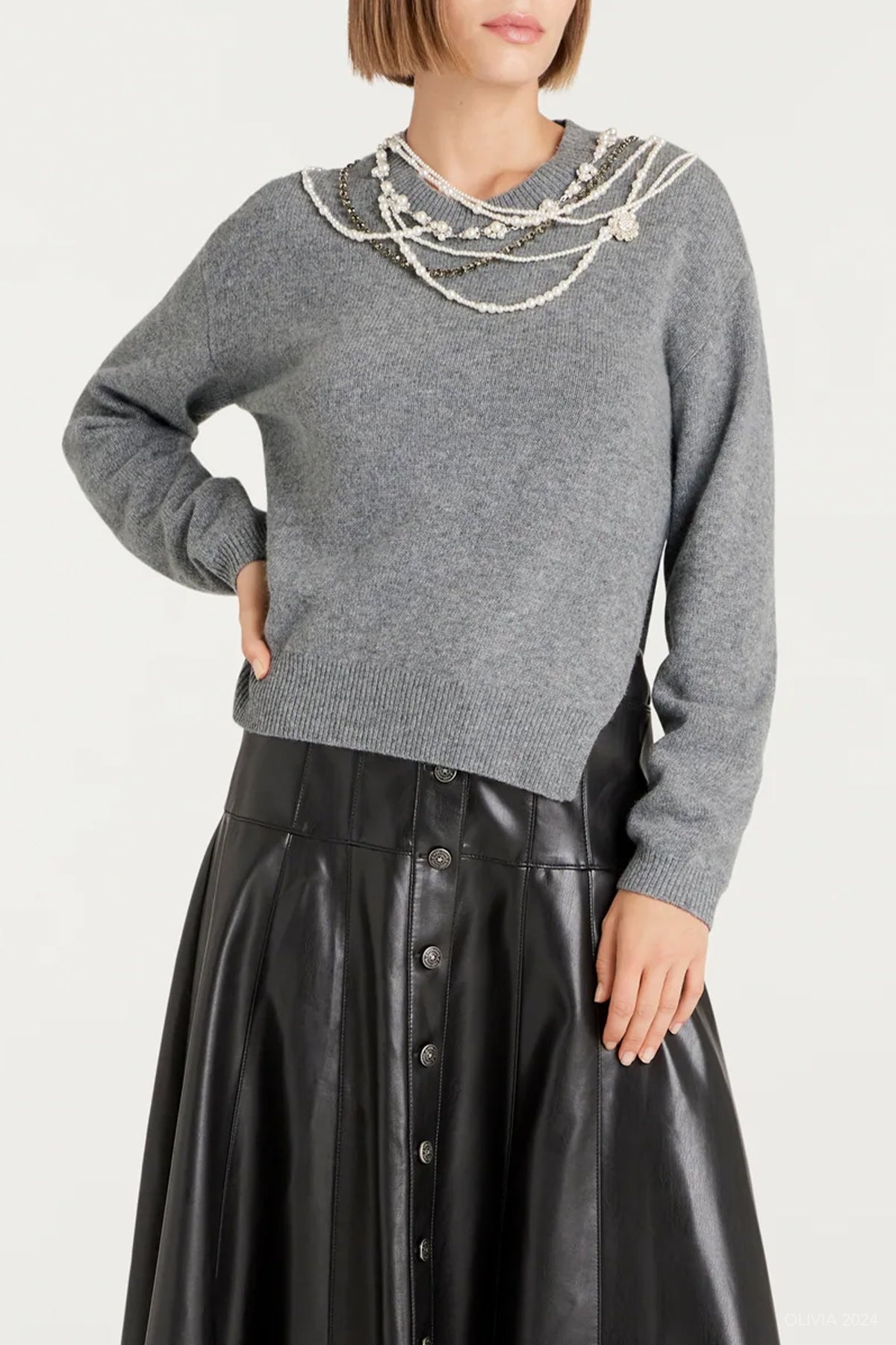 Necklace Lilliana Pullover in Light Heather Grey - shop - olivia.com