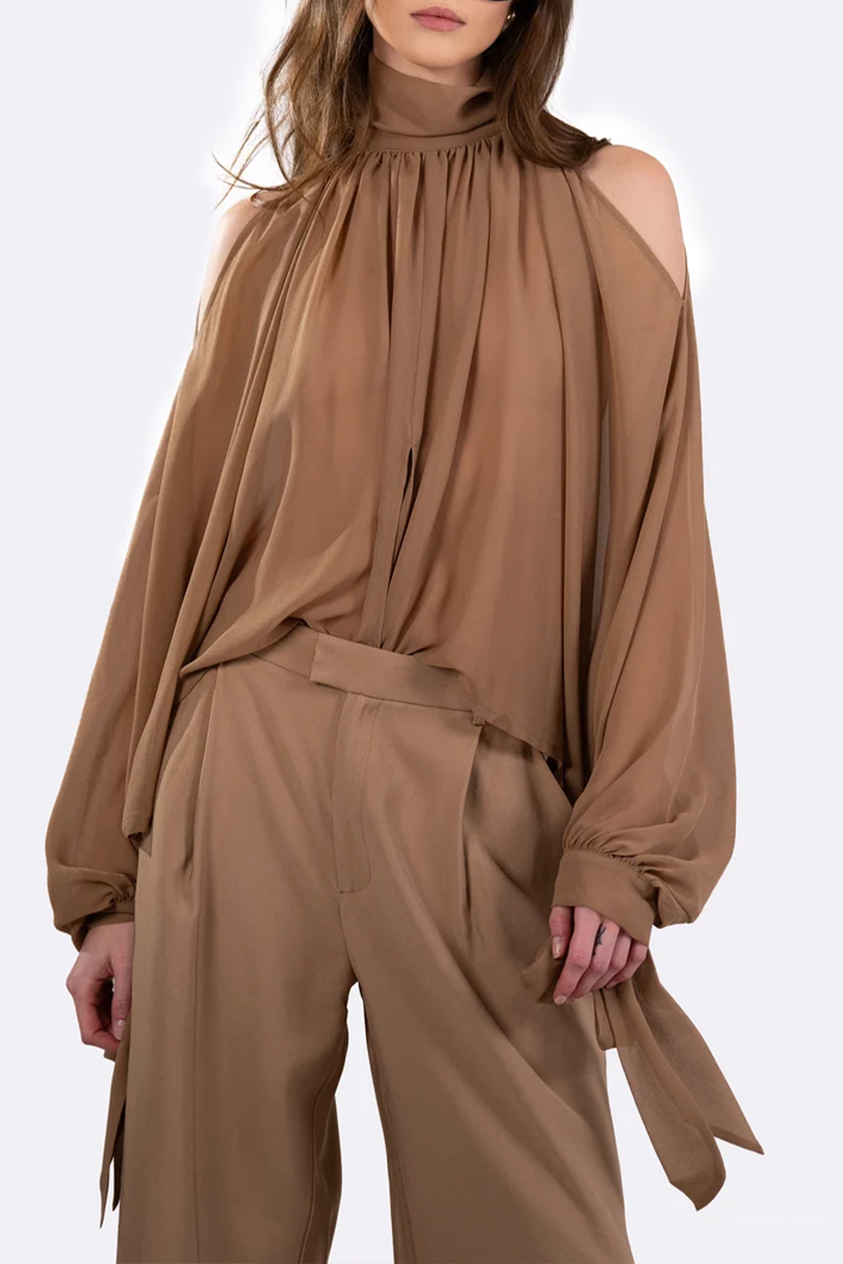 Juno Blouse in Camel
