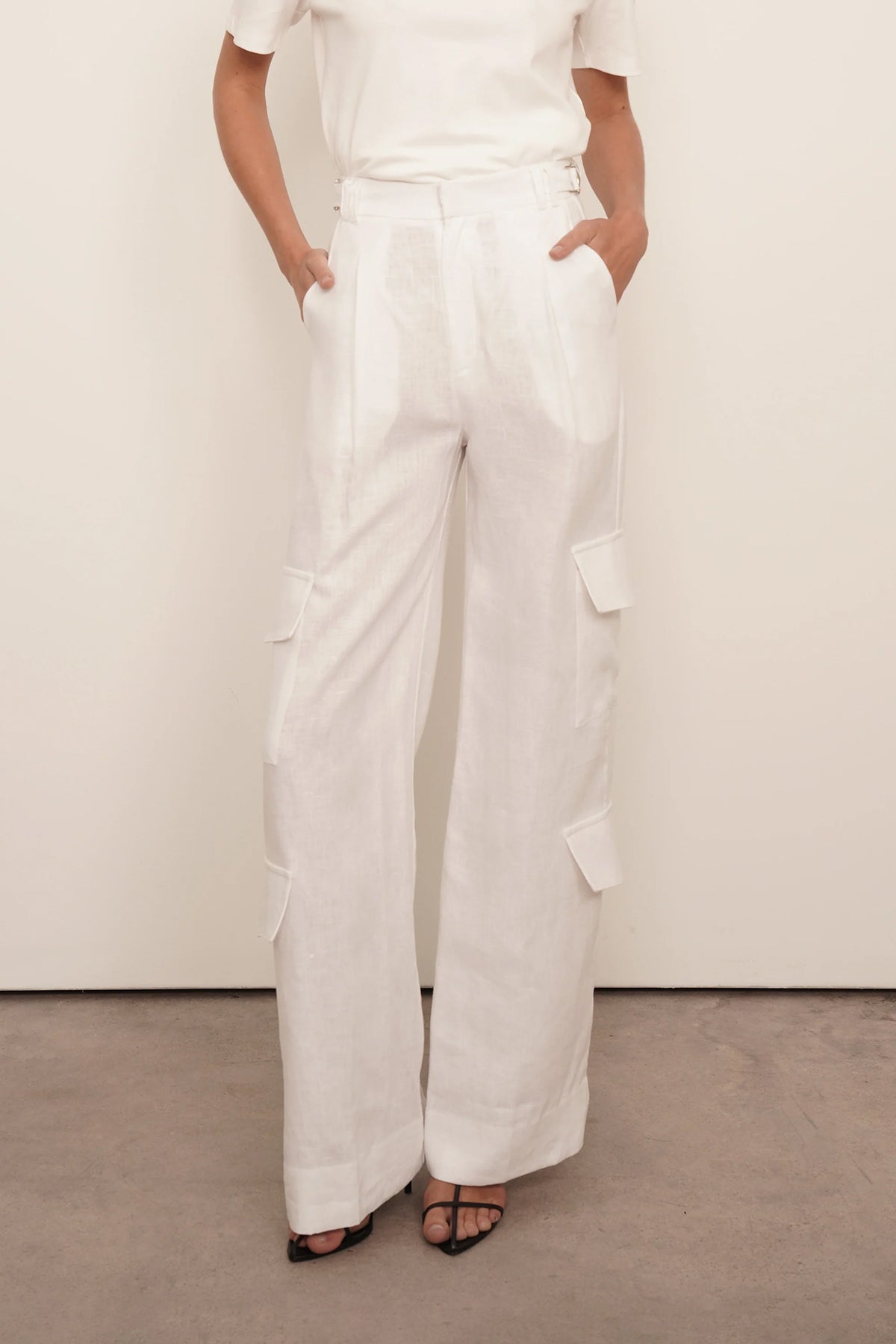 Ozzy Cargo Linen Pant in White - shop - olivia.com