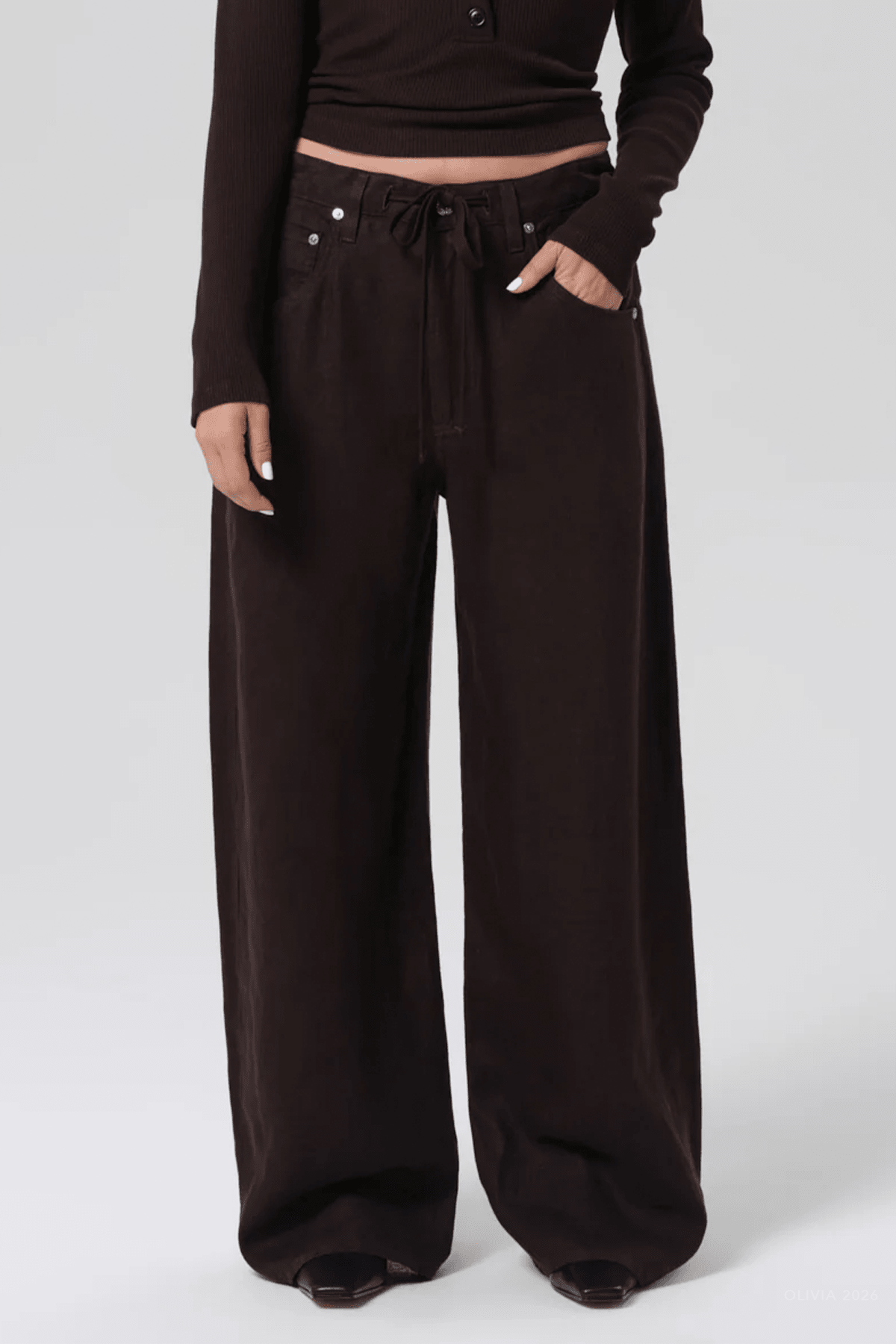 Petite Brynn Drawstring Linen Trouser In Chocolate - shop - olivia.com