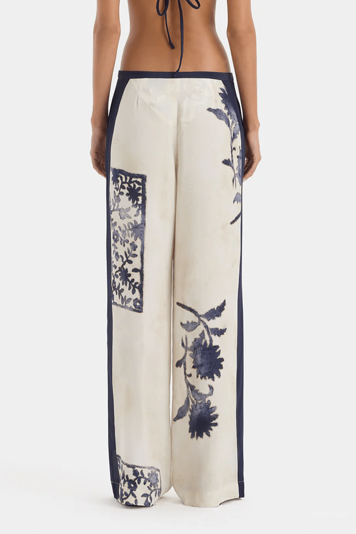 Phillipa Trouser in Eira Midnight - shop-olivia.com