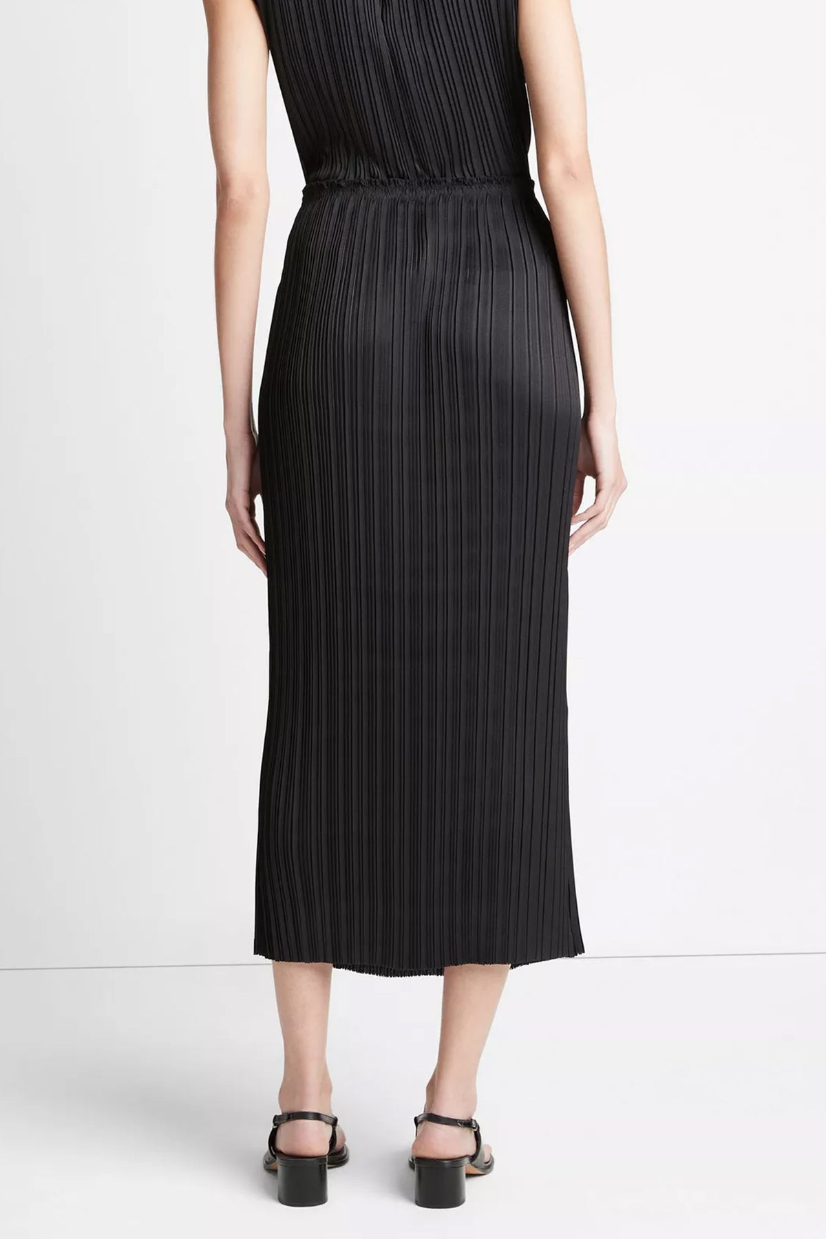 Pleated Satin Straight Pull-On Skirt in Black - shop-olivia.com