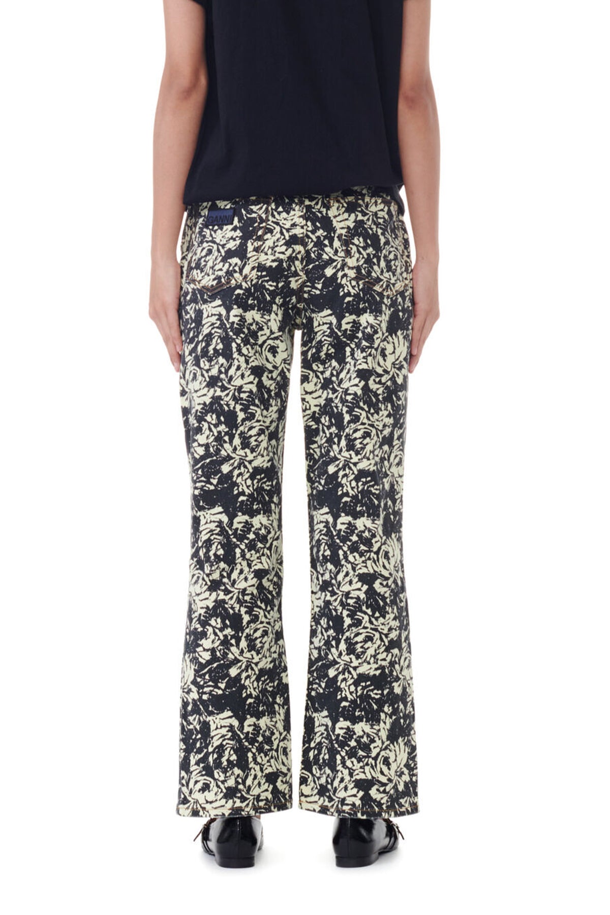 Printed Betzy Cropped Jeans in Flan - shop - olivia.com