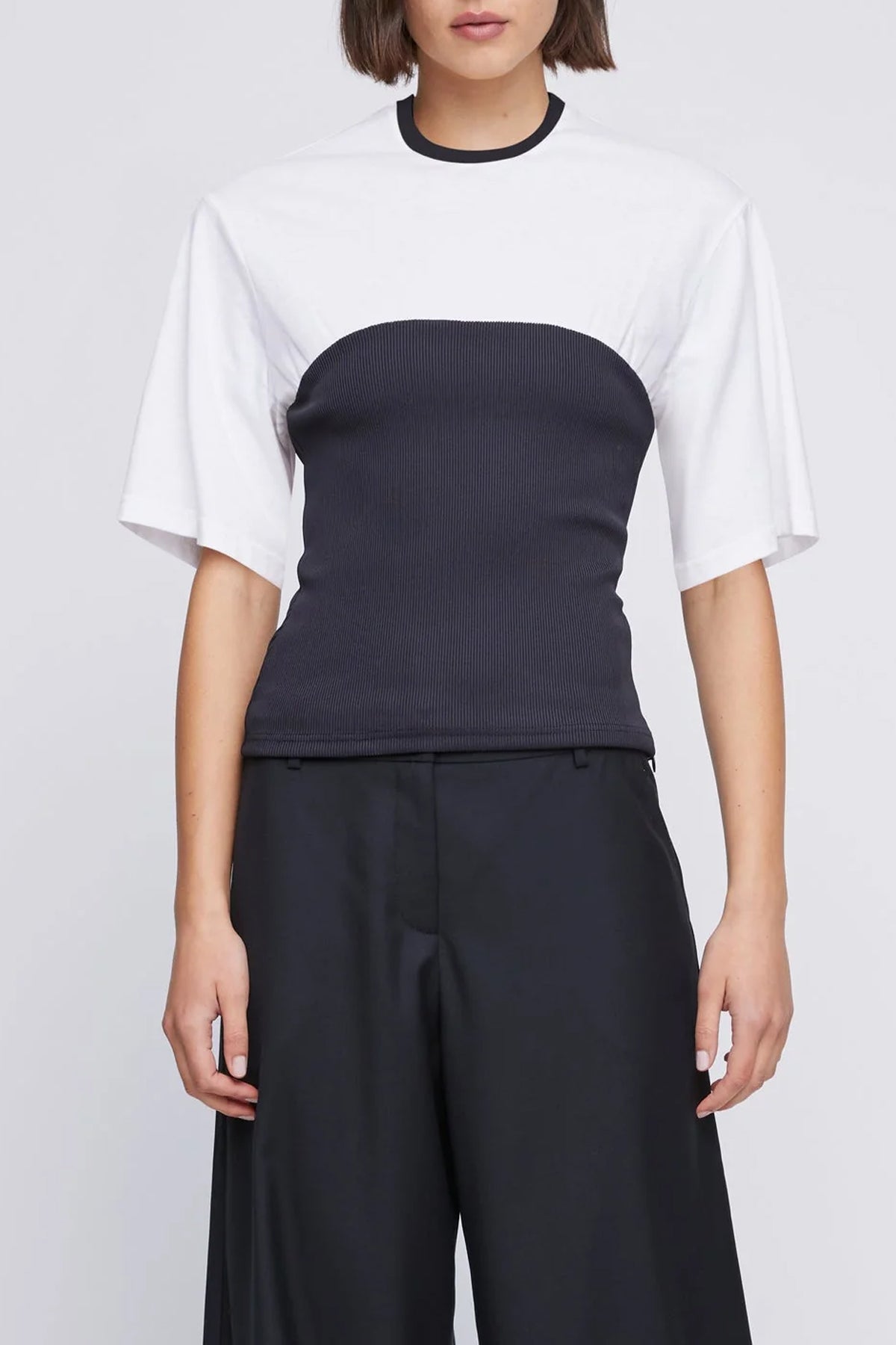 Priya Top in White & Black - shop - olivia.com