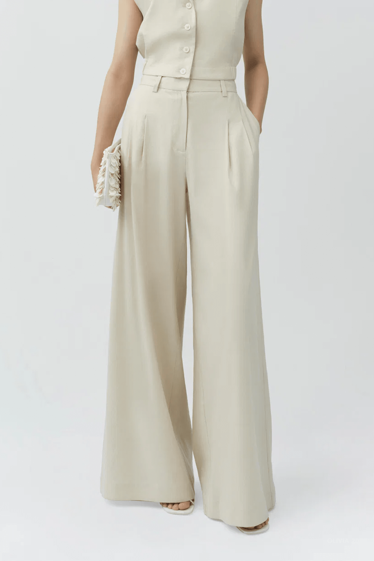 Ramsey Linen Wide Leg Pant in Sand - shop - olivia.com