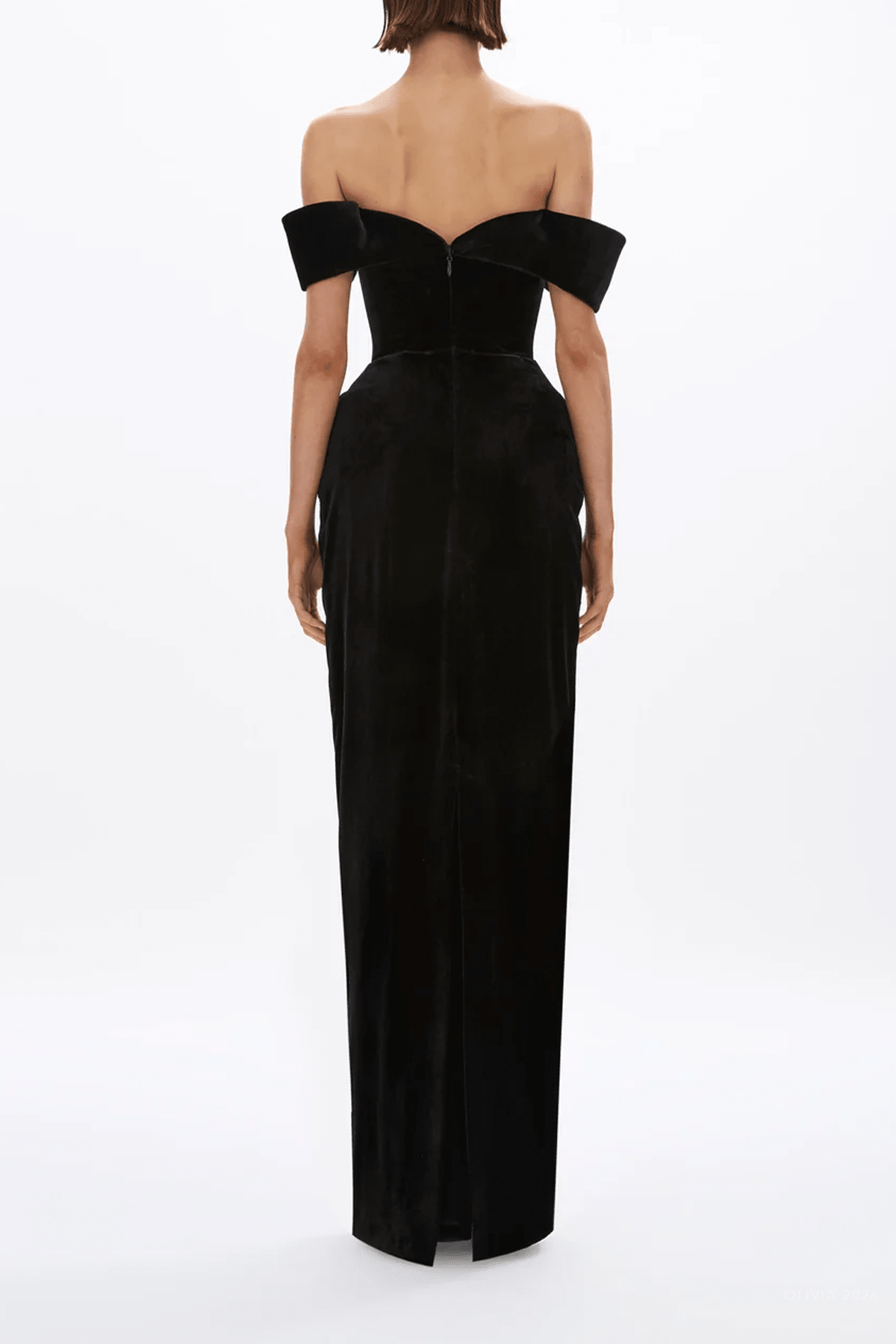 Ryn Gown in Black - shop-olivia.com