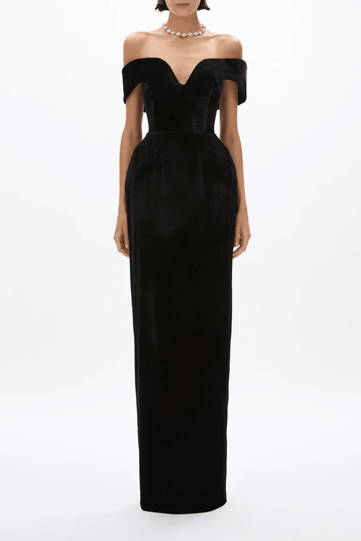 Ryn Gown in Black - shop-olivia.com