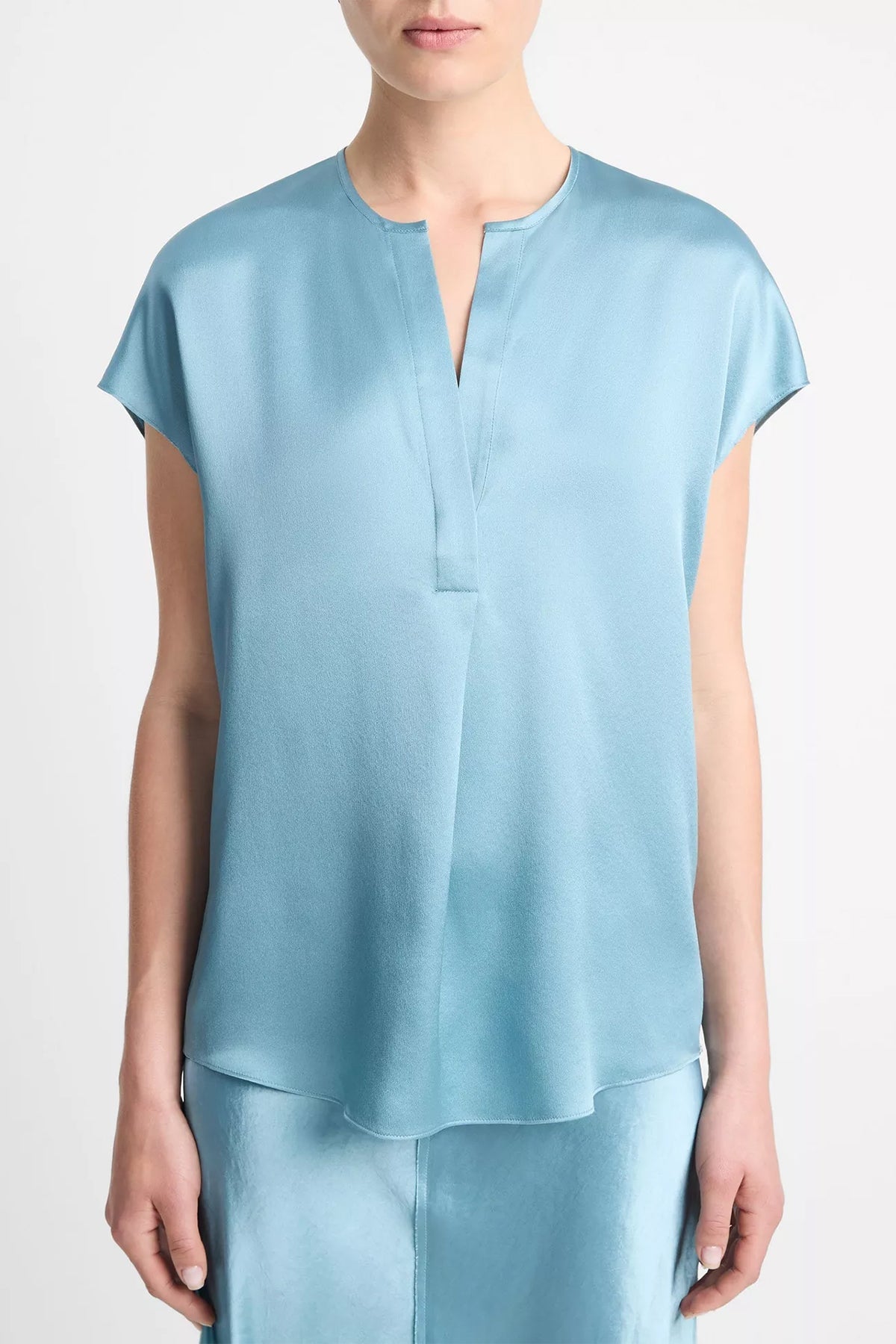 Silk Cap-Sleeve Half-Placket Blouse in Jade Sea - shop-olivia.com