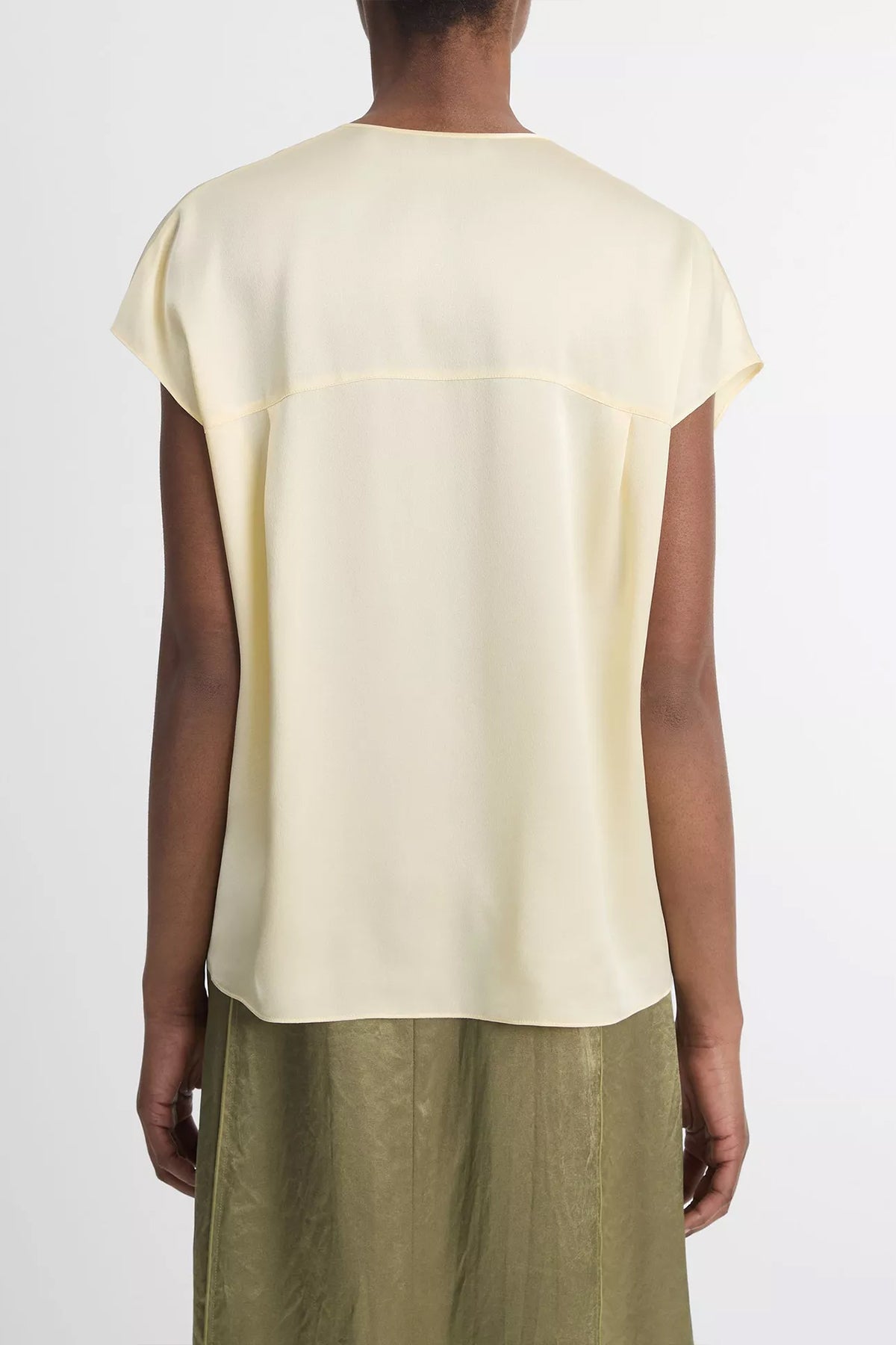 Silk Cap-Sleeve Half-Placket Blouse in Sun Creme - shop-olivia.com