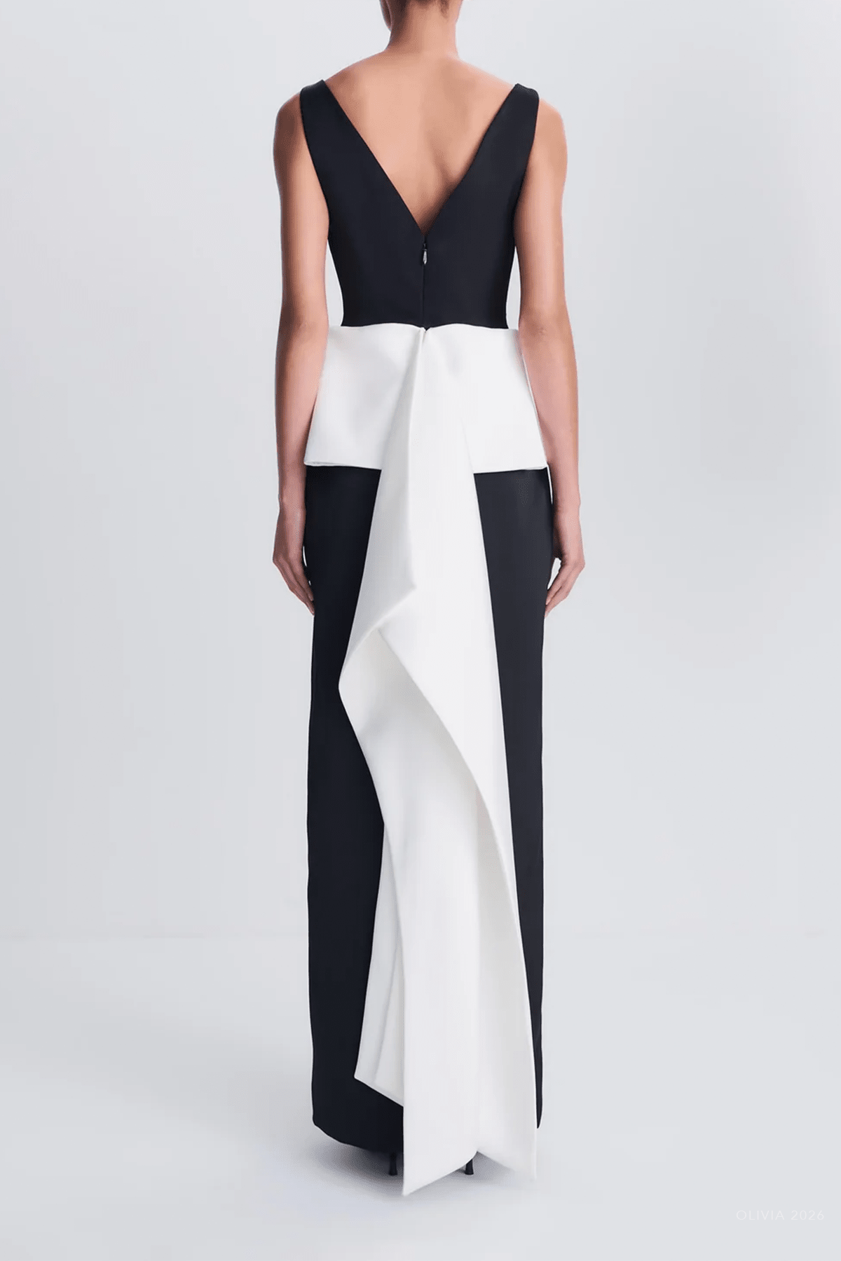 Sirel Gown in Black Frost Multi - shop-olivia.com