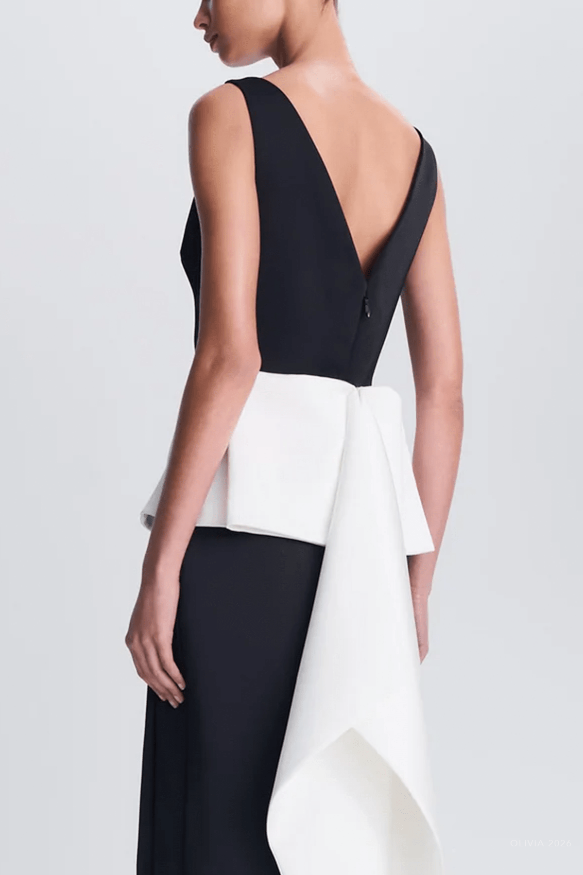 Sirel Gown in Black Frost Multi - shop-olivia.com