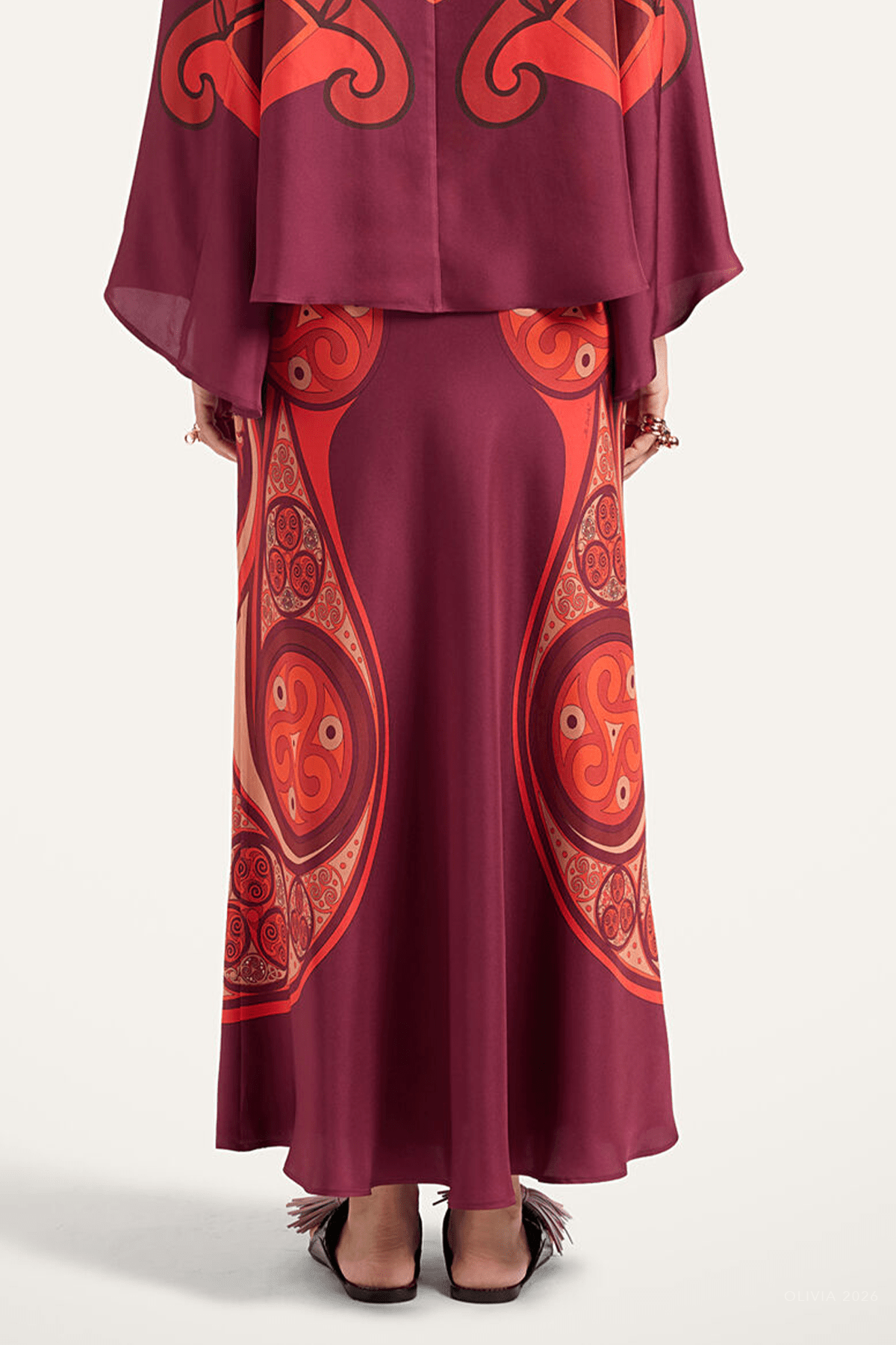 Sleek Skirt in Alchemy Placee - shop-olivia.com