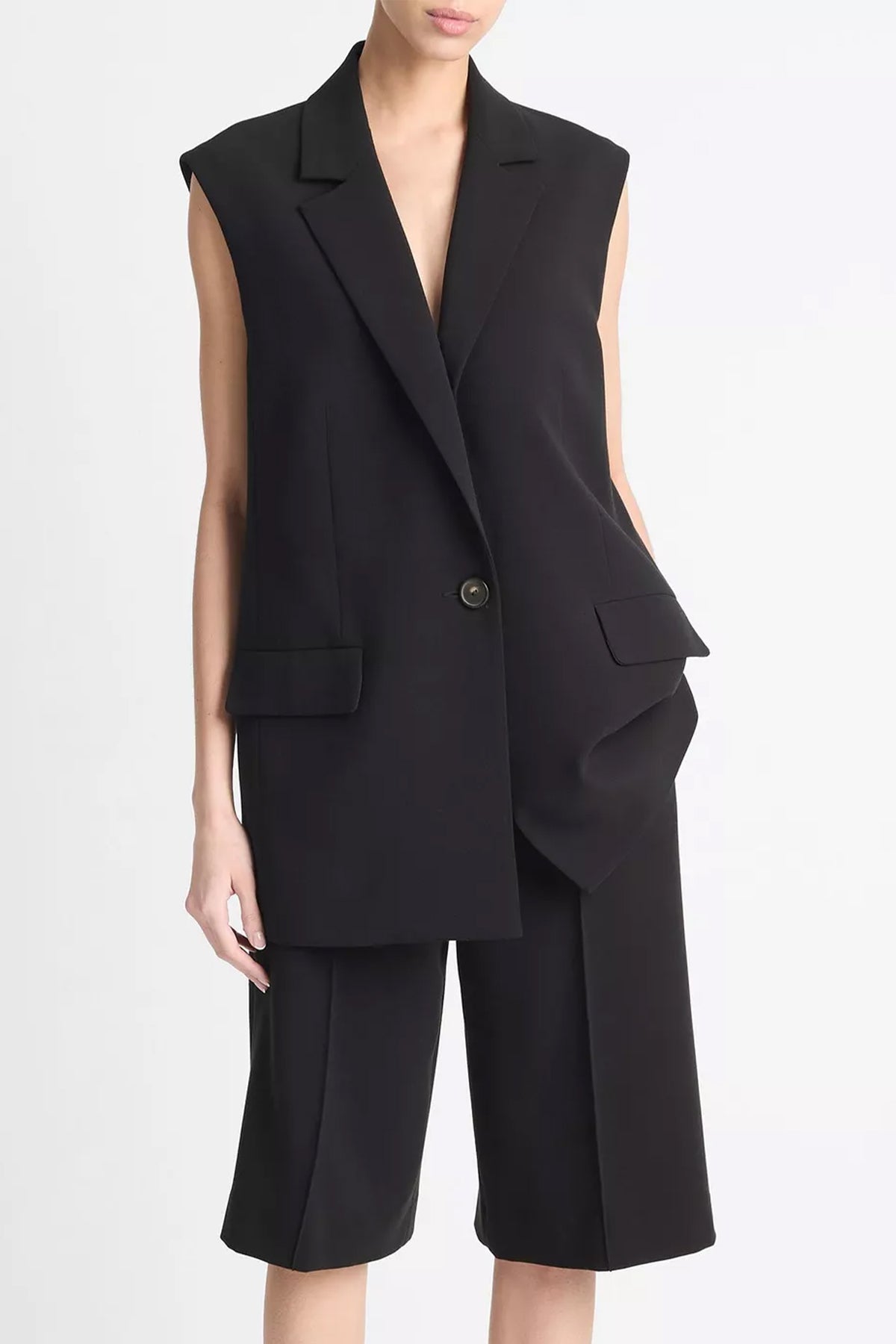 Sleeveless Blazer in Black - shop - olivia.com