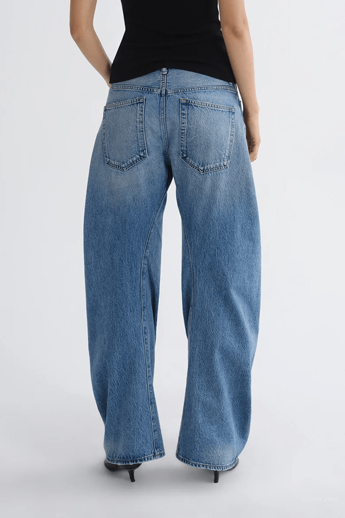 Spiral Jean (Weightless) in Venture - shop-olivia.com