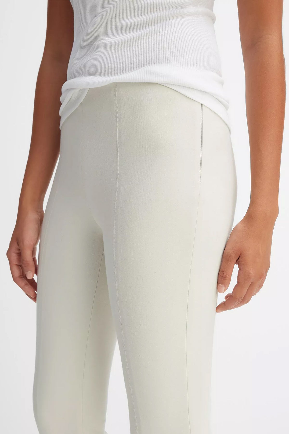 Stitch Front Seam Ponte Legging in Gesso - shop-olivia.com