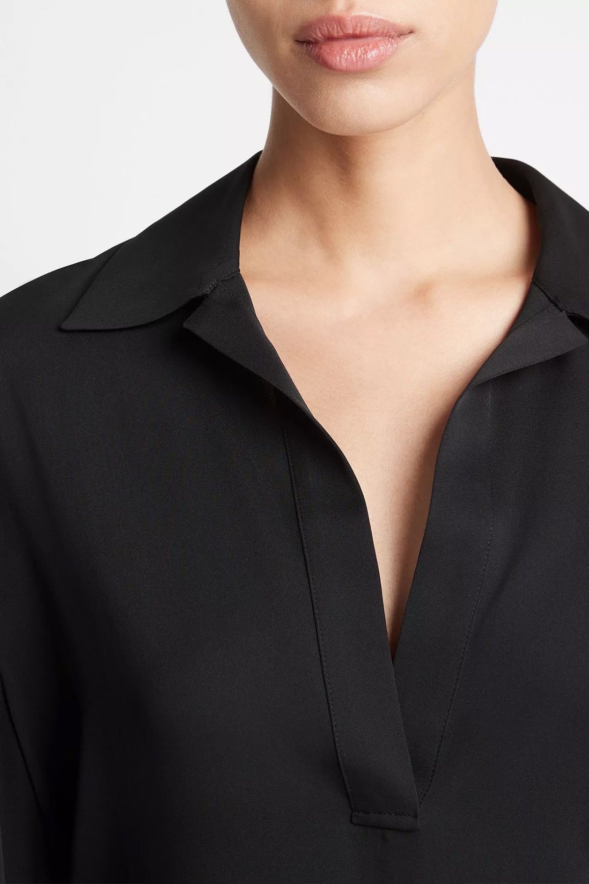 Stretch - Silk Long - Sleeve Polo Blouse in Black - shop - olivia.com