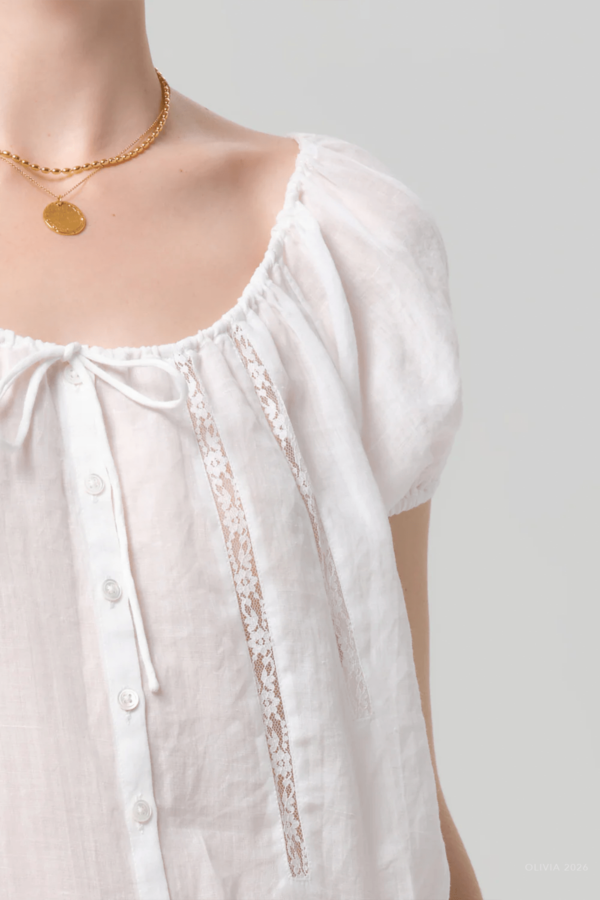 Tatev Top in White - shop - olivia.com