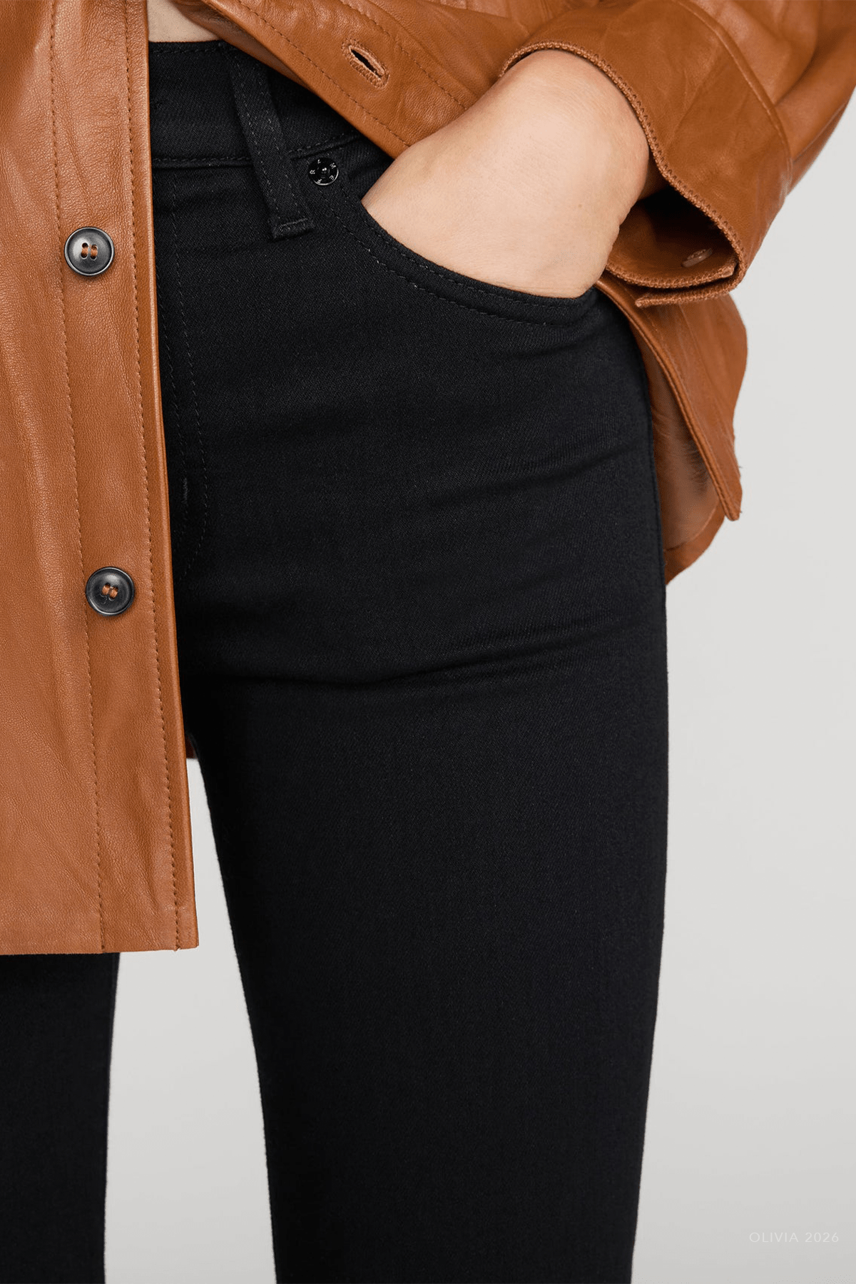 The Flare in Black - shop-olivia.com