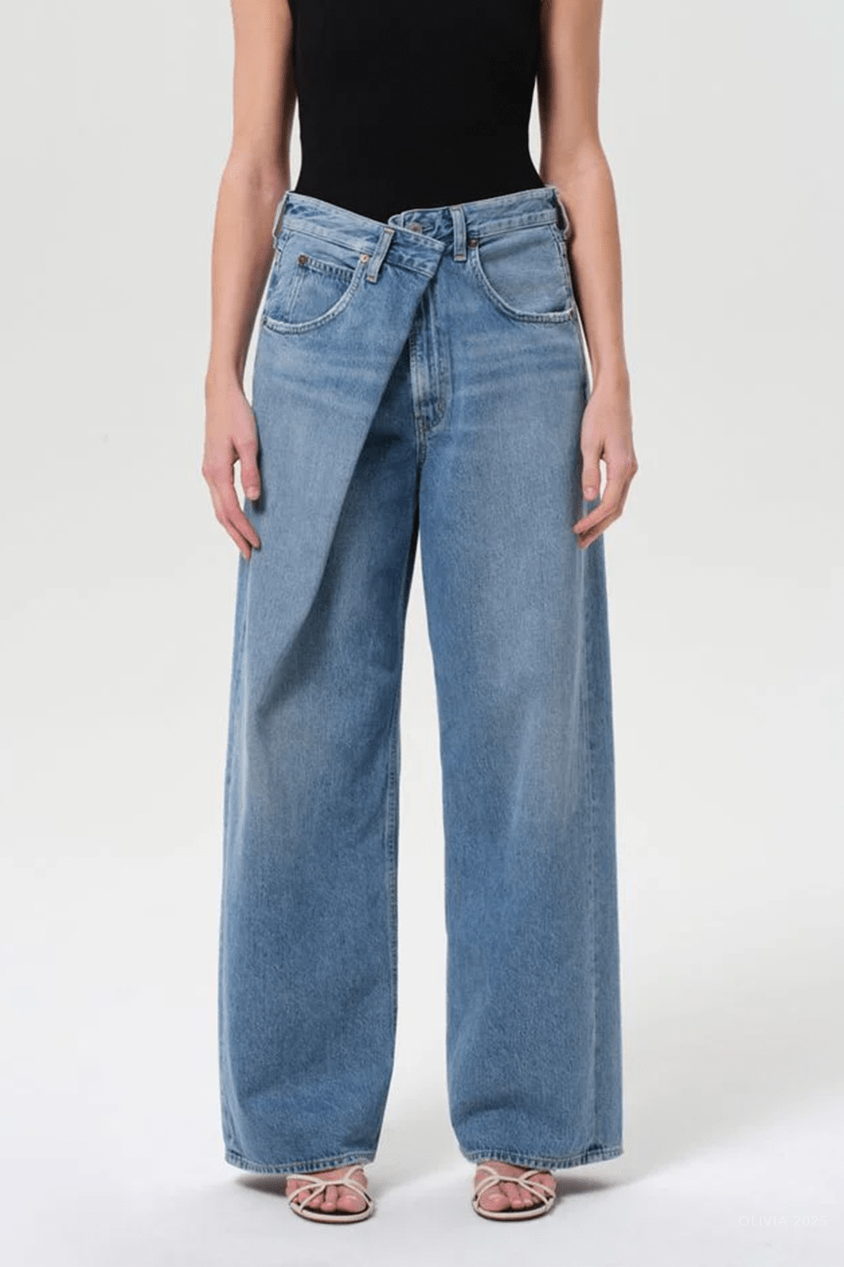 Vana Fold Jean Petite 28" in Mantra - shop - olivia.com