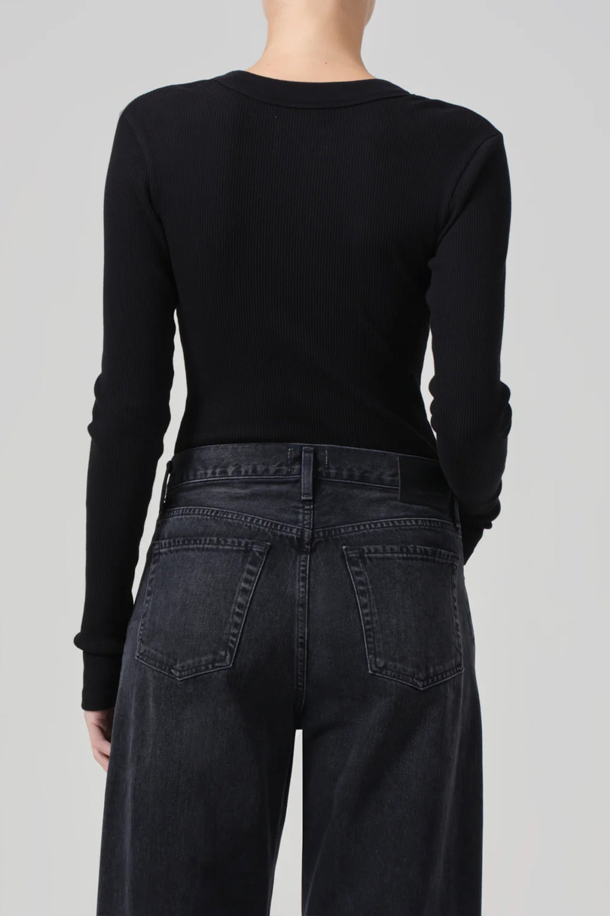 Varra Henley In Black - shop - olivia.com