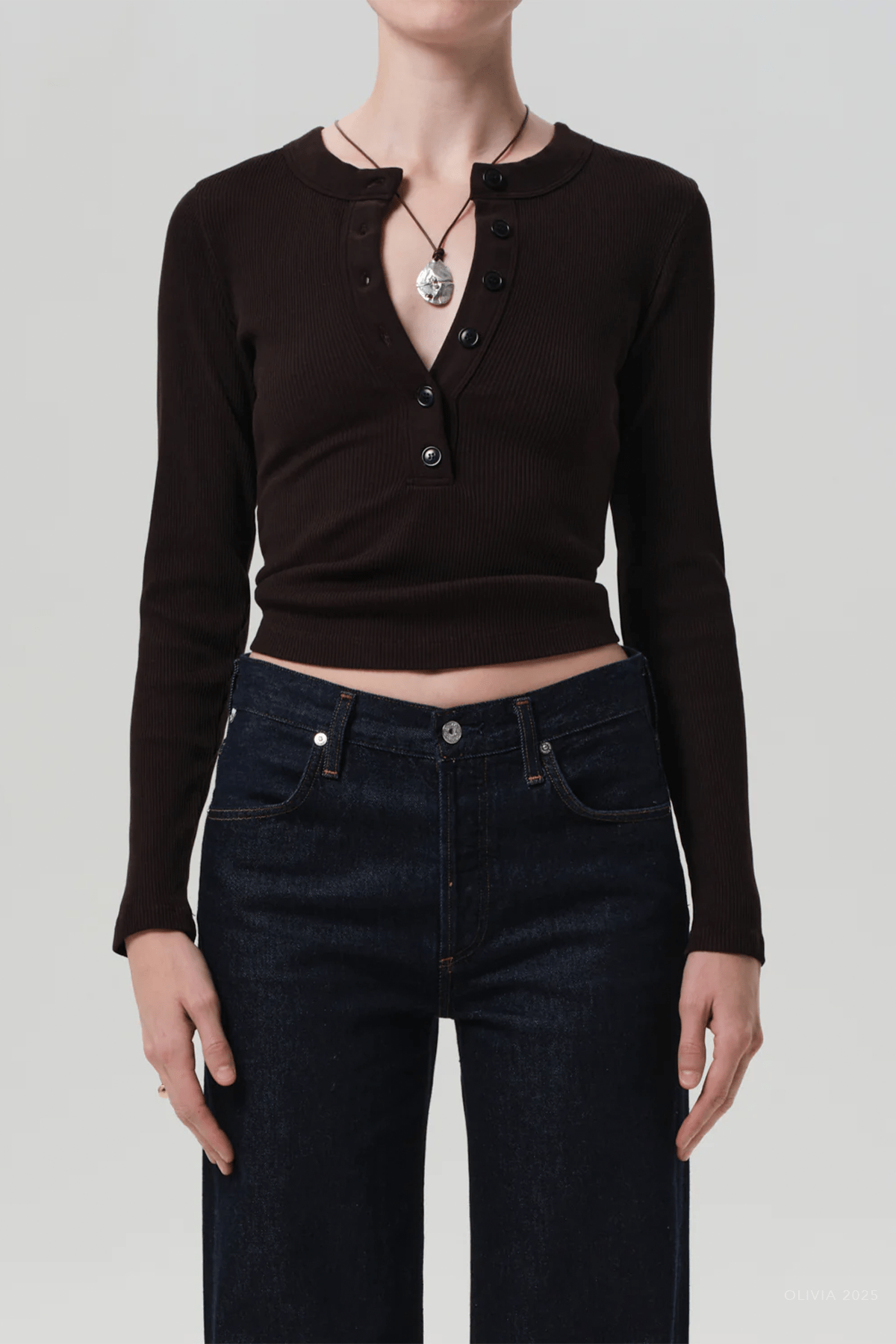 Varra Henley in Chocolate - shop - olivia.com