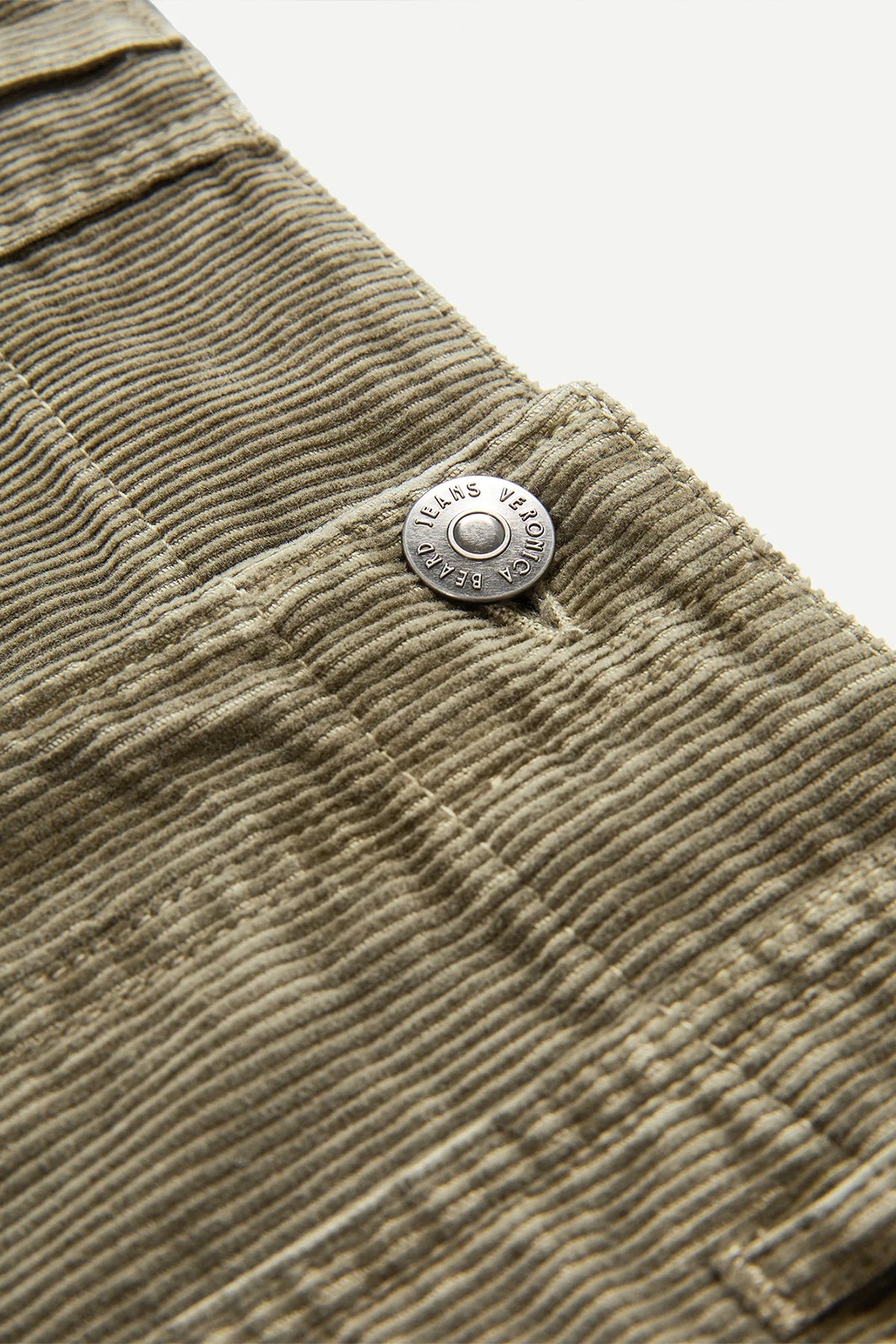 Sally Corduroy Short in Stone Army