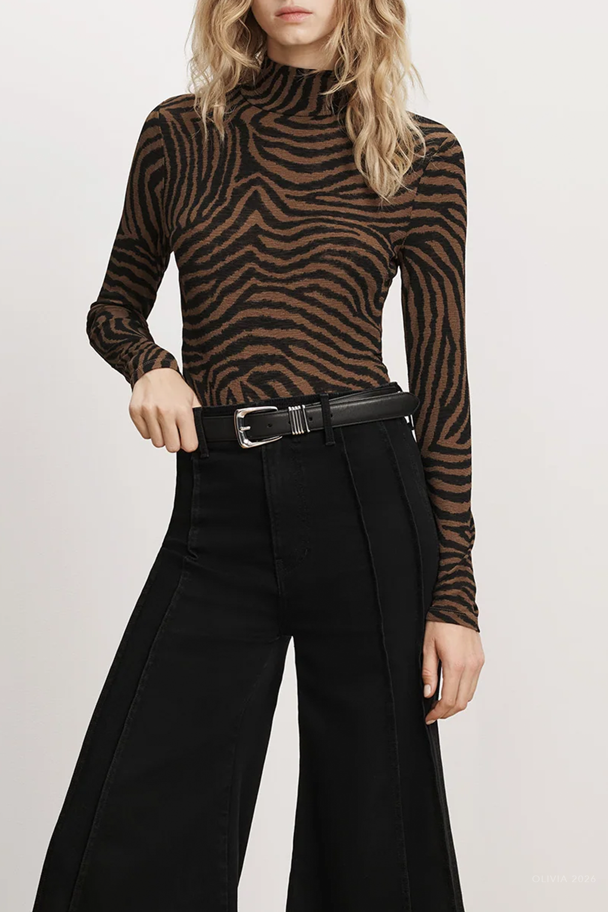 Wyeth Zebra Turtleneck Top in Ochre Black