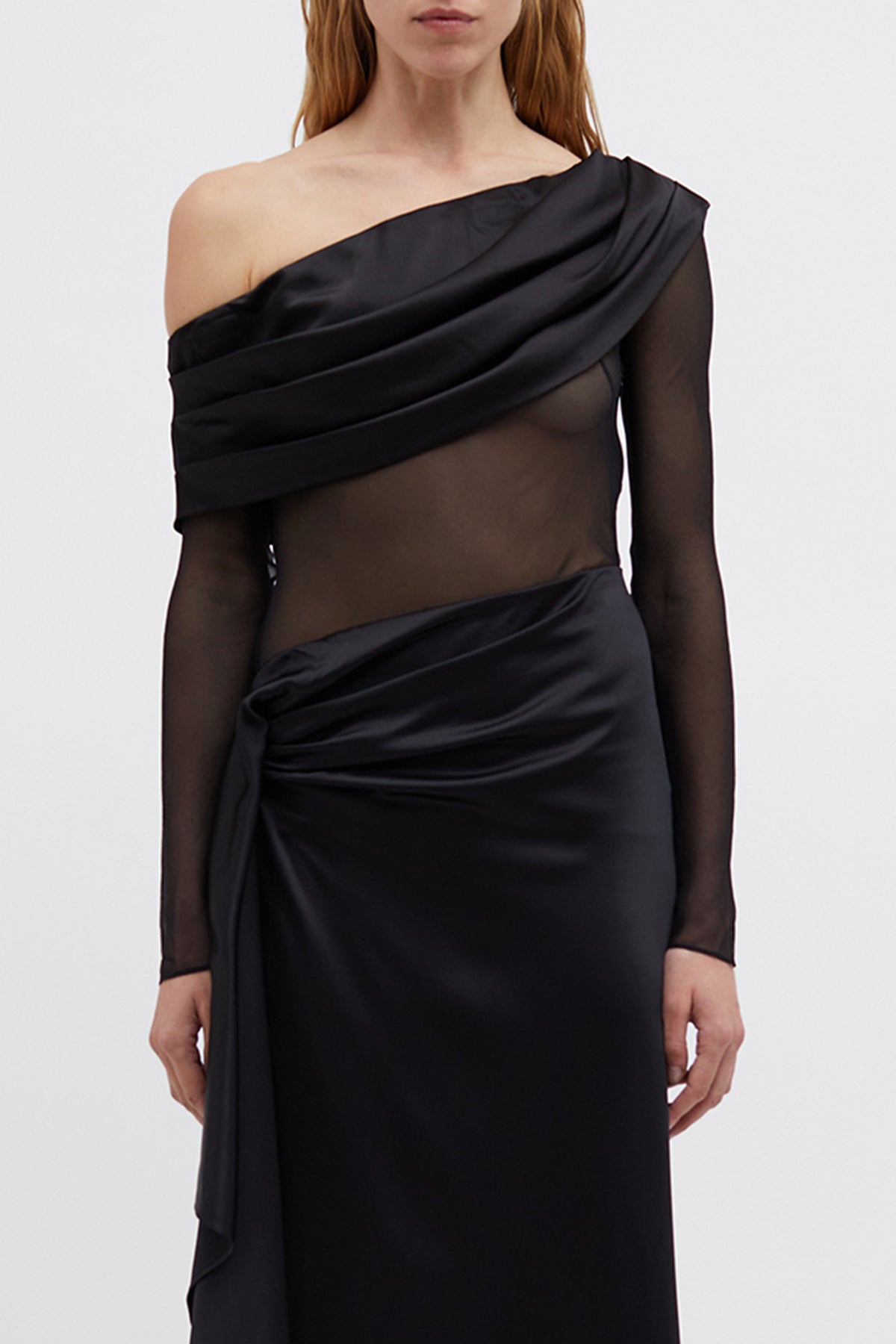 Vilenica Veil Long-Sleeve Top in Black - shop-olivia.com