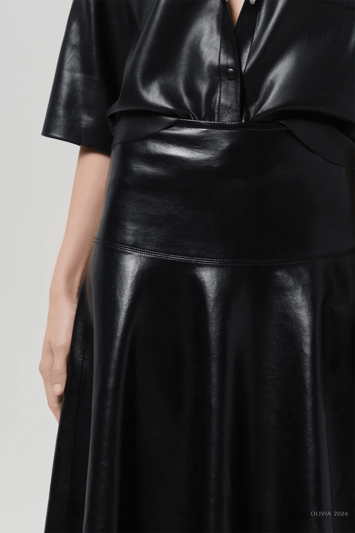 Vita Maxi Skirt in Black - shop-olivia.com