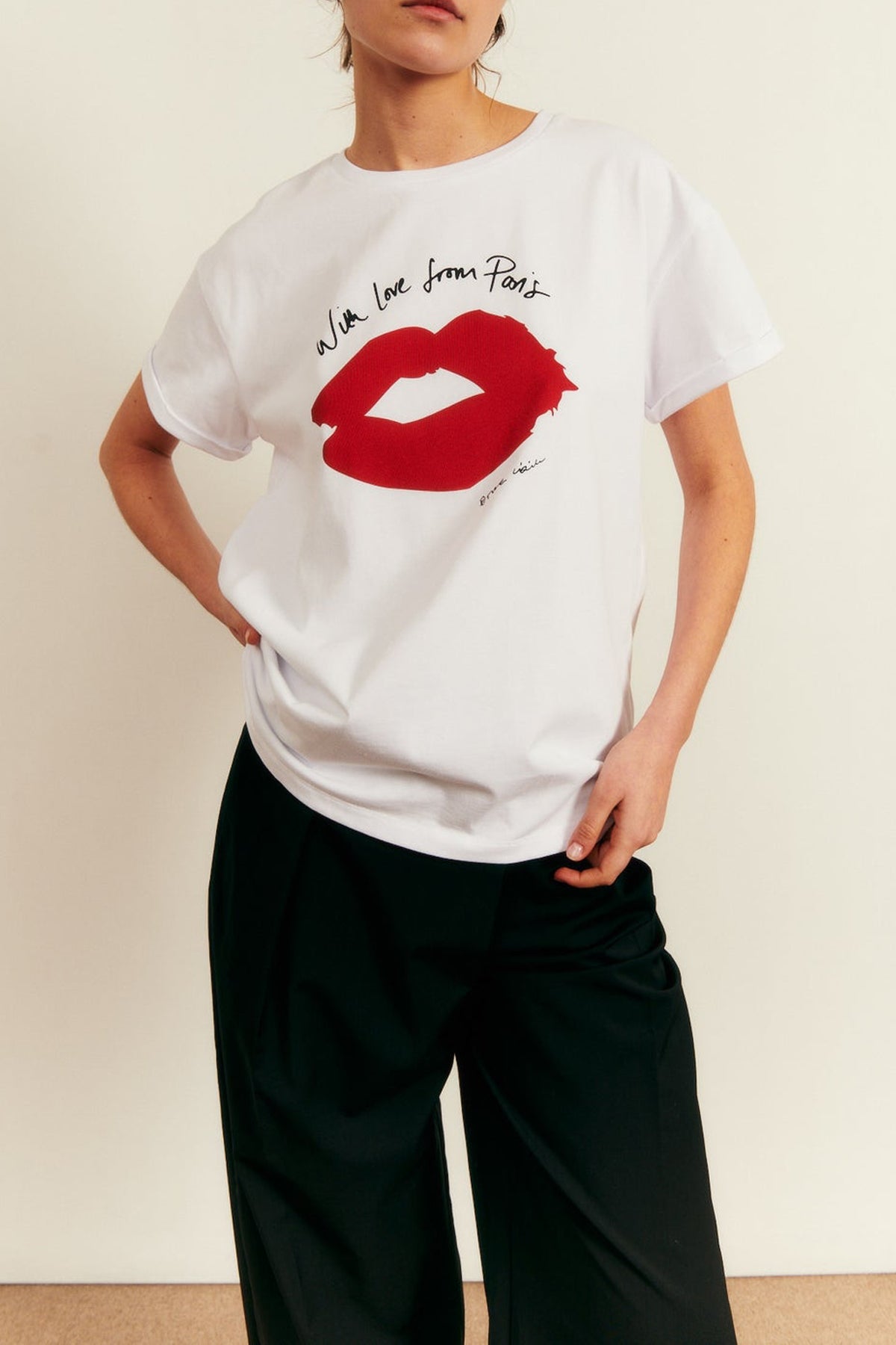 With Love From Paris Oversize T-Shirt in White - shop - olivia.com