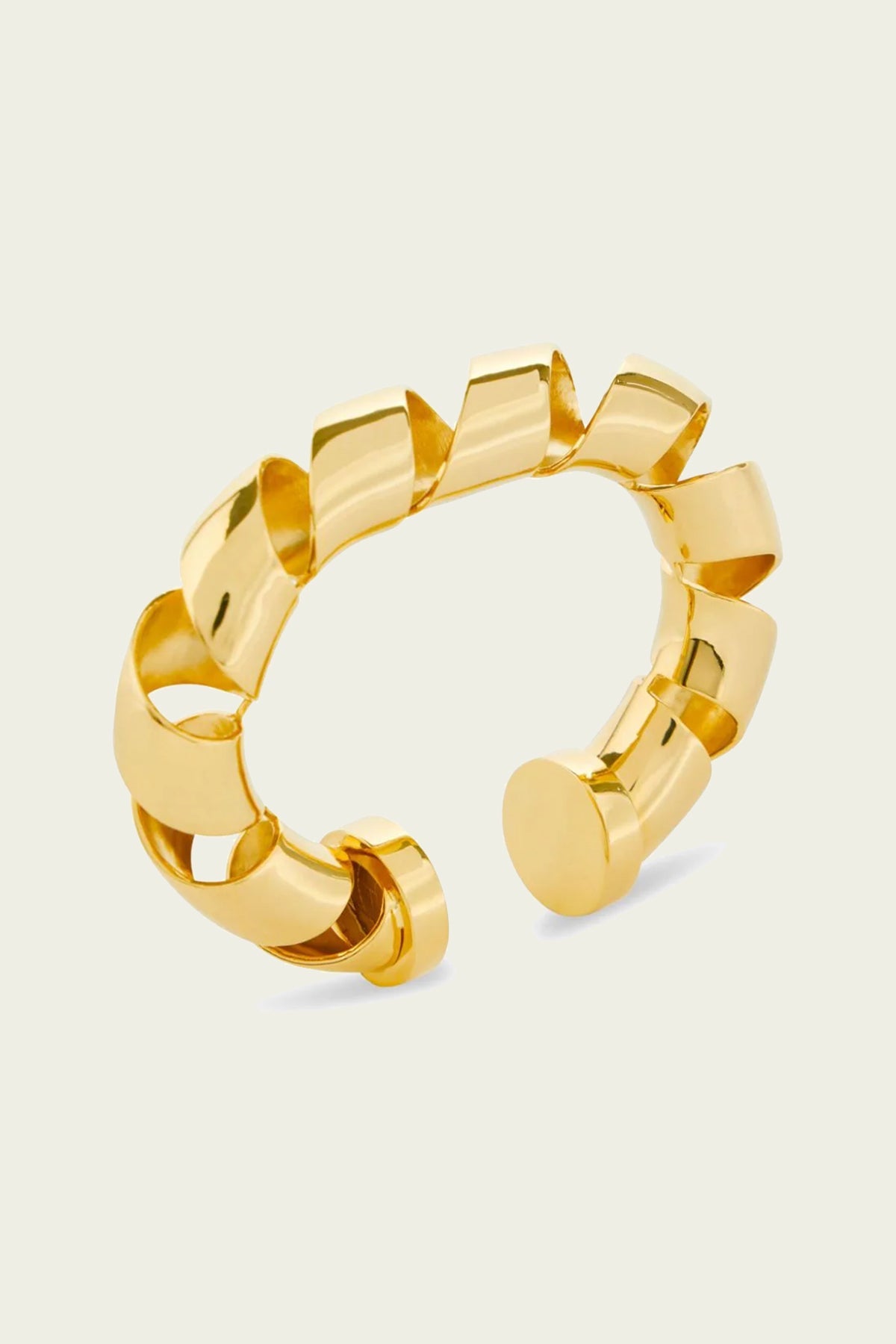 XL Link Twist Cuff in Gold - shop - olivia.com