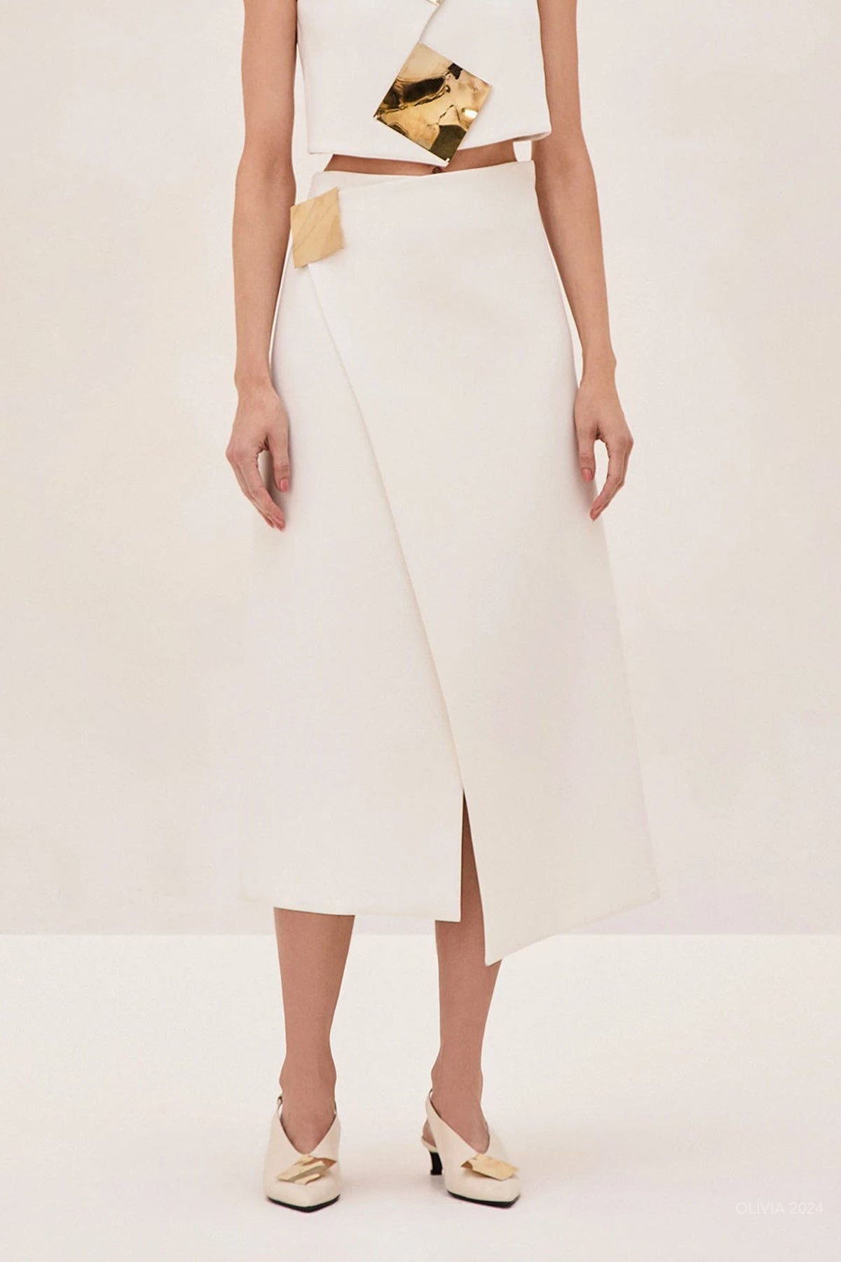 Zilai Skirt in Ivory - shop - olivia.com