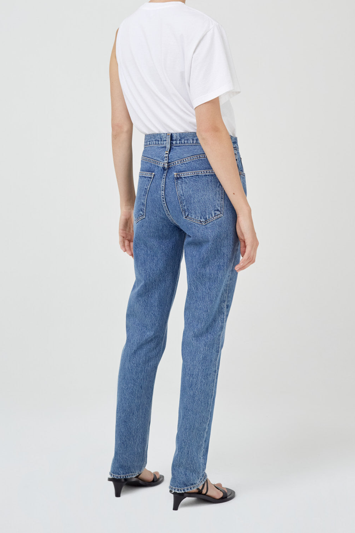 Lyle Low Rise Slim in Hour