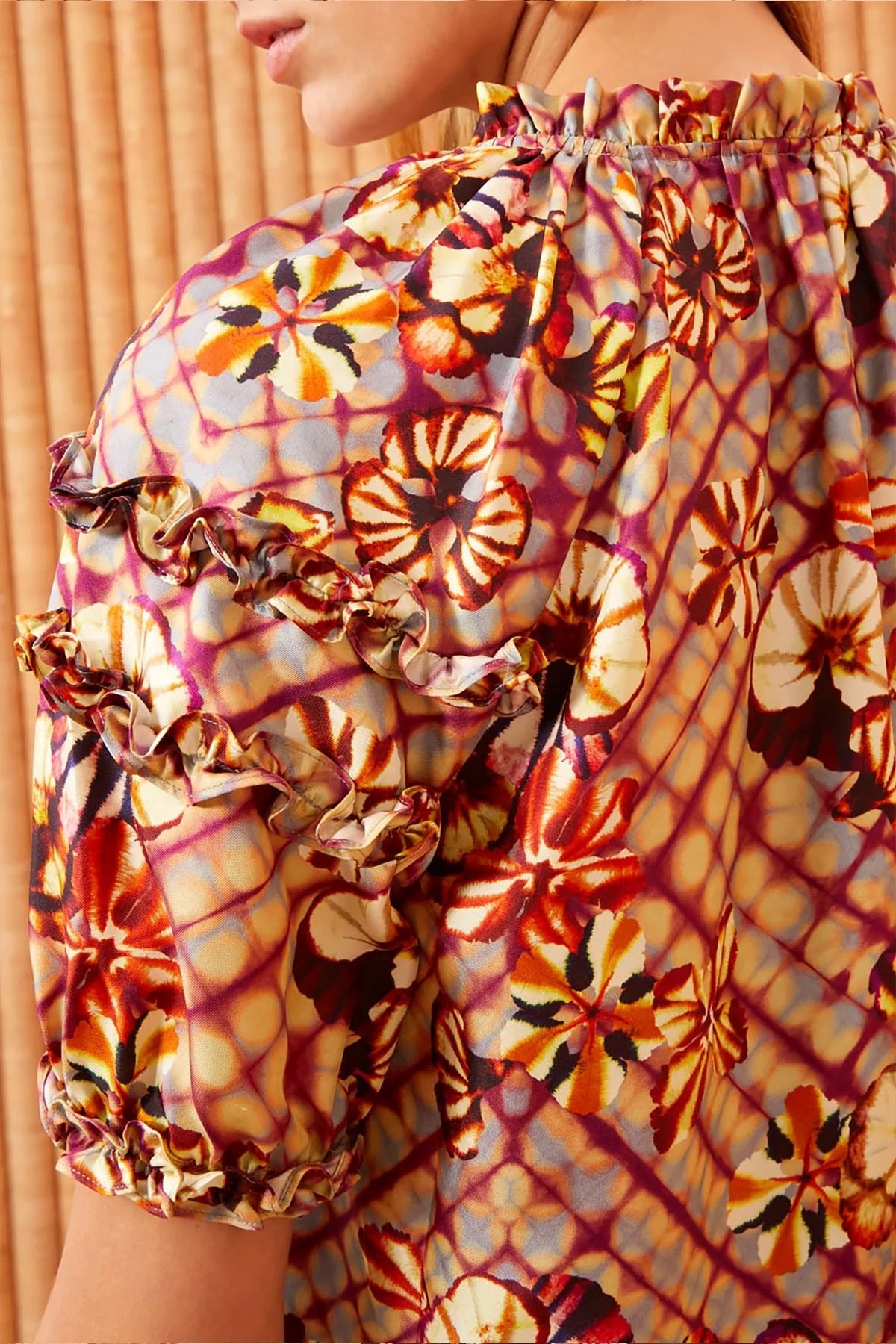 Annabella Top in Pansy - shop-olivia.com