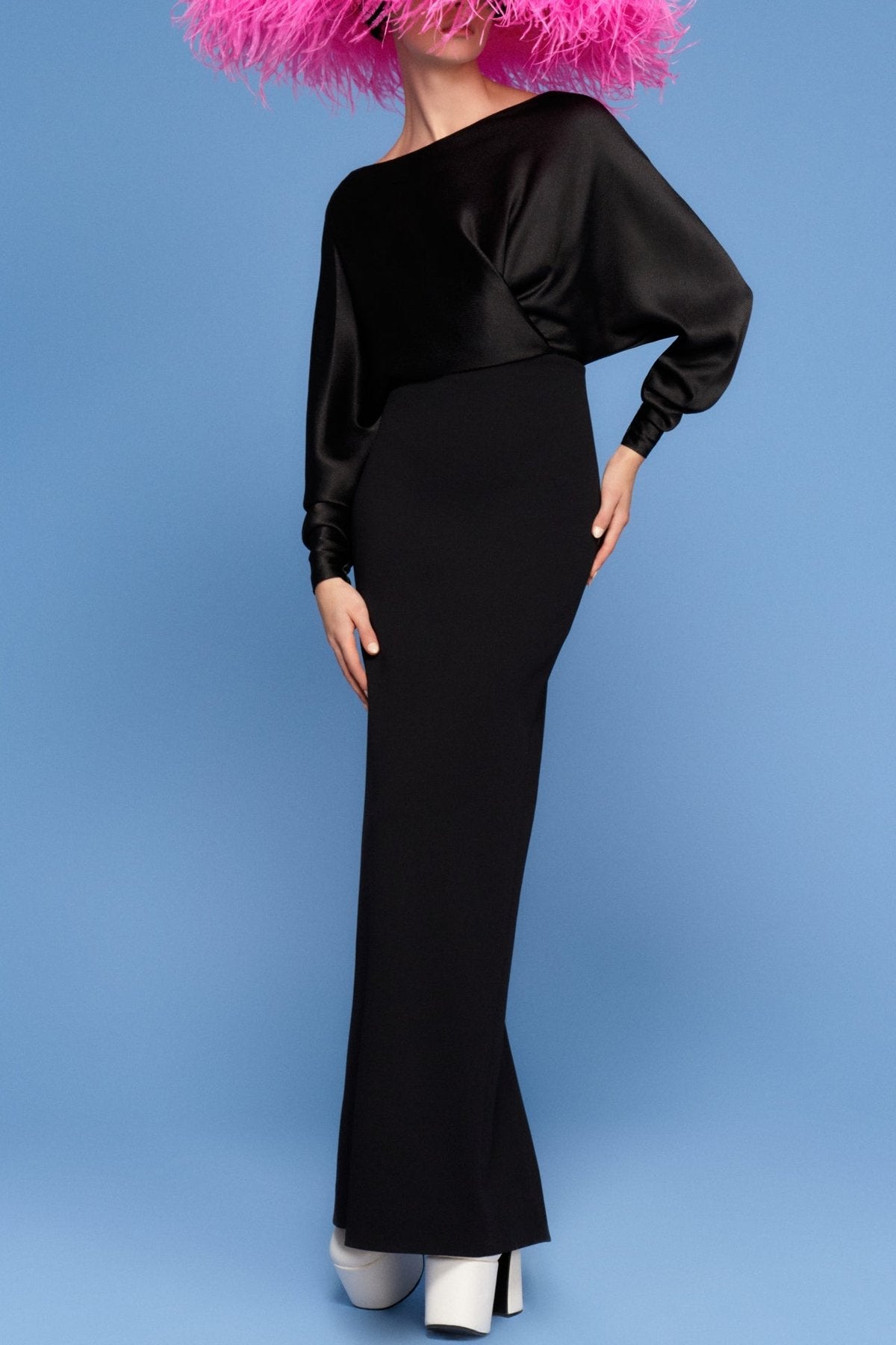 Aurora Maxi Dress in Black - shop-olivia.com