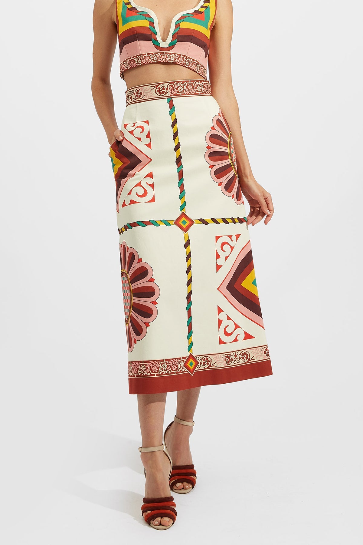 Baia Skirt in Macro Tiles Placed - shop-olivia.com