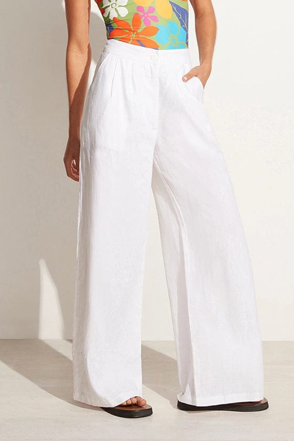 Circa Pants in White - shop-olivia.com