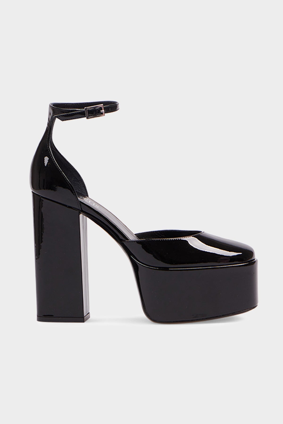 Dalilah Platform Sandal in Black - shop-olivia.com