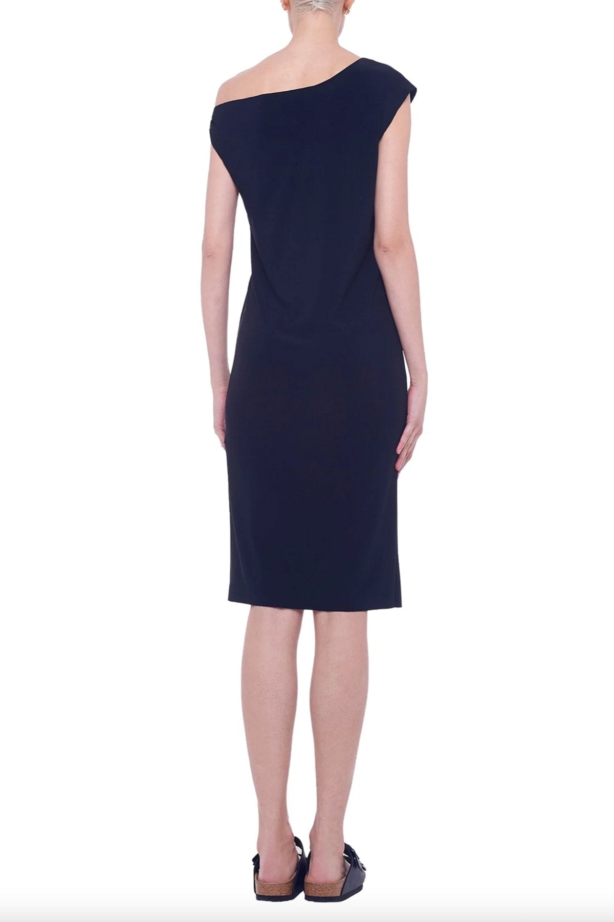Drop Shoulder Dress in Black - shop-olivia.com
