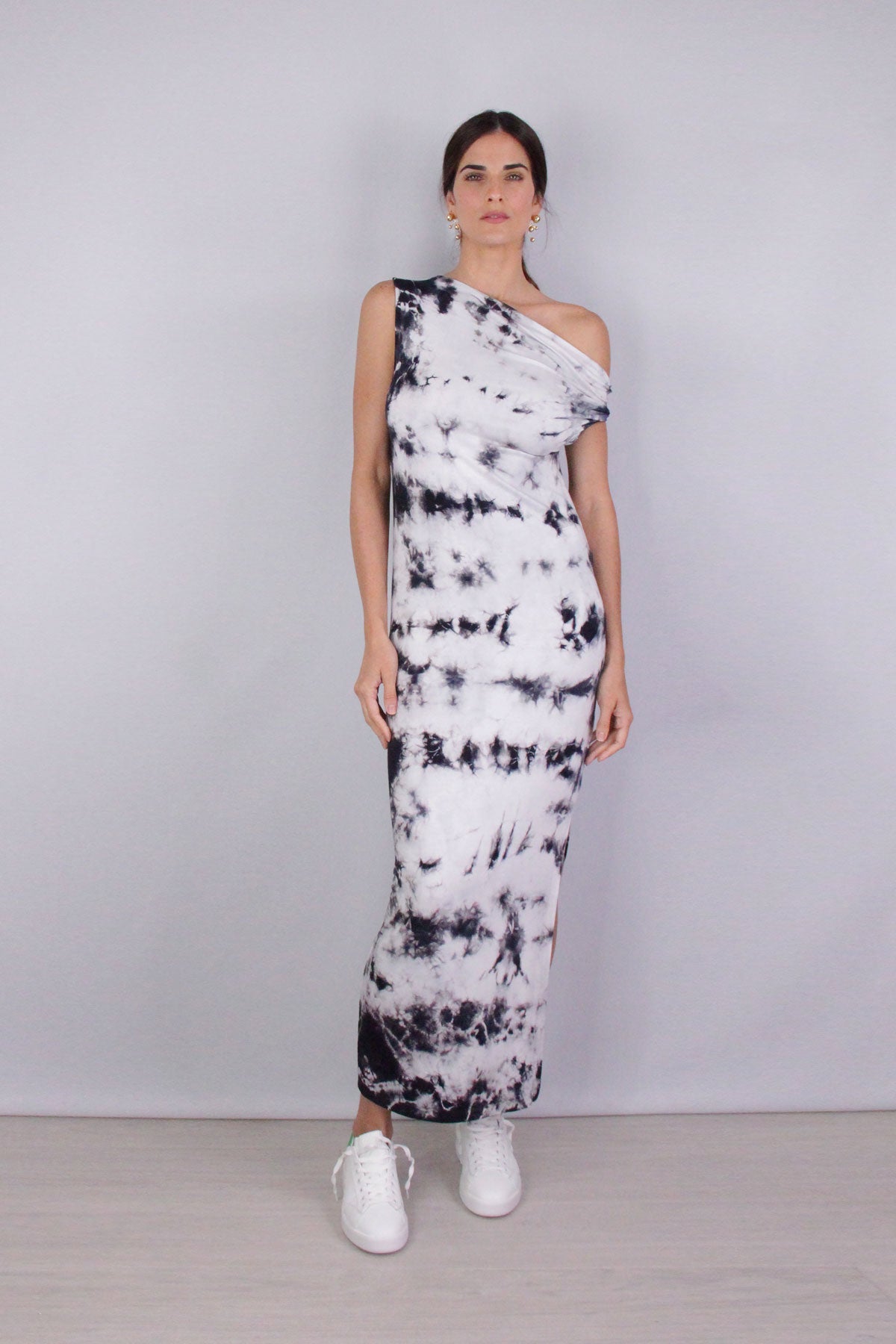 Exposed Shoulder Ankle Length Dress in Phantomion - shop-olivia.com