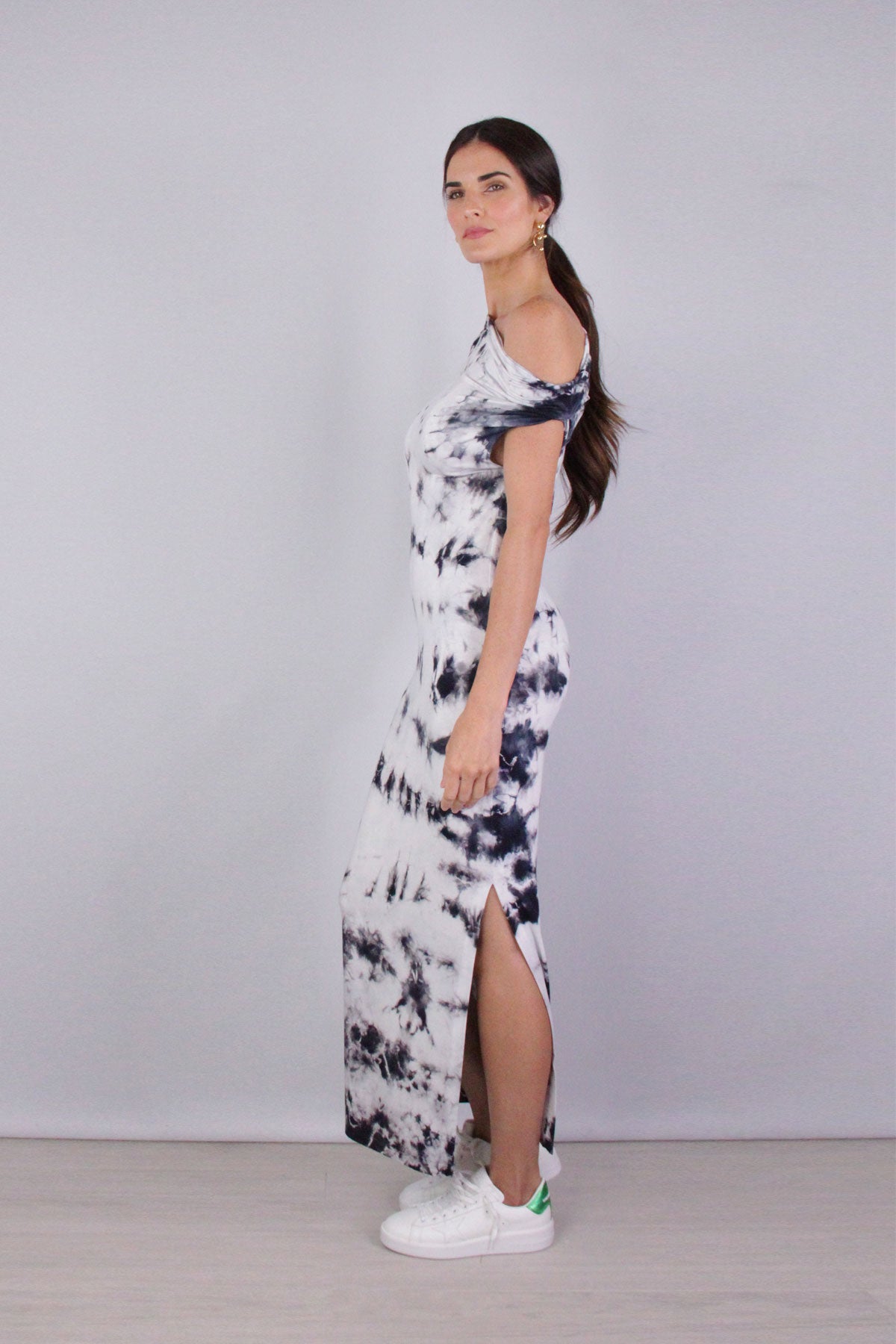 Exposed Shoulder Ankle Length Dress in Phantomion - shop-olivia.com