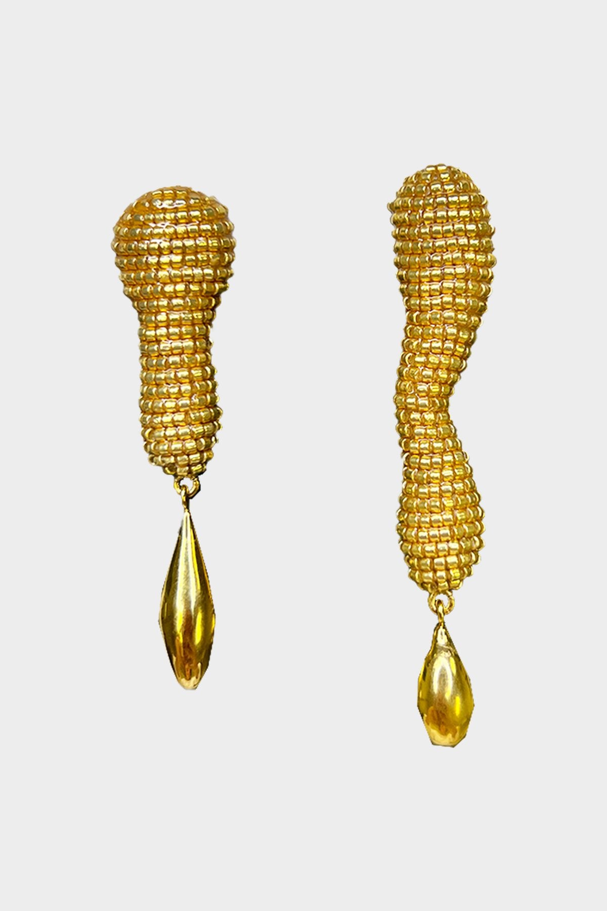 Finito Earrings in Gold - shop-olivia.com