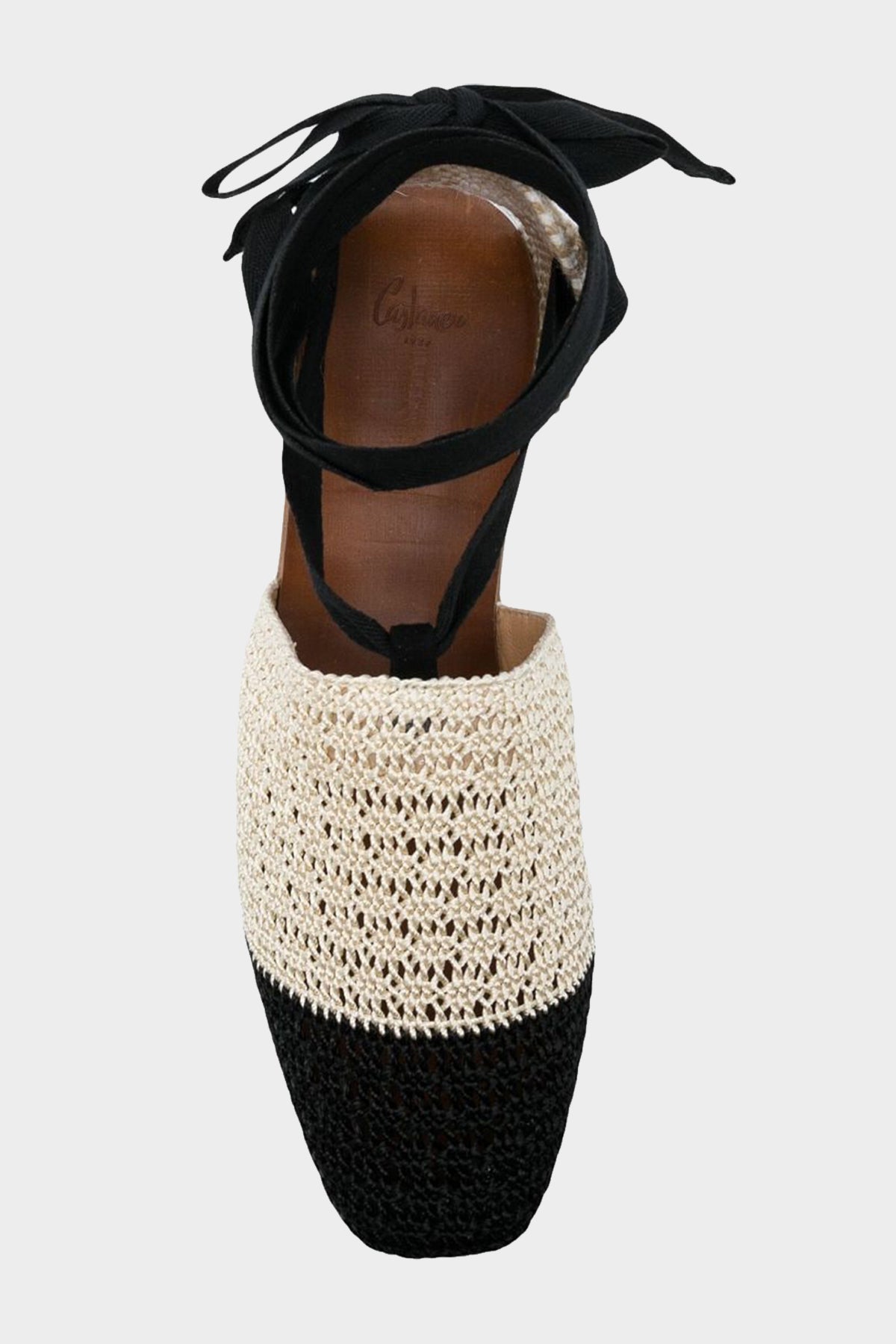Gretel Crochet Flat Sandal in Ivory Negro - shop-olivia.com