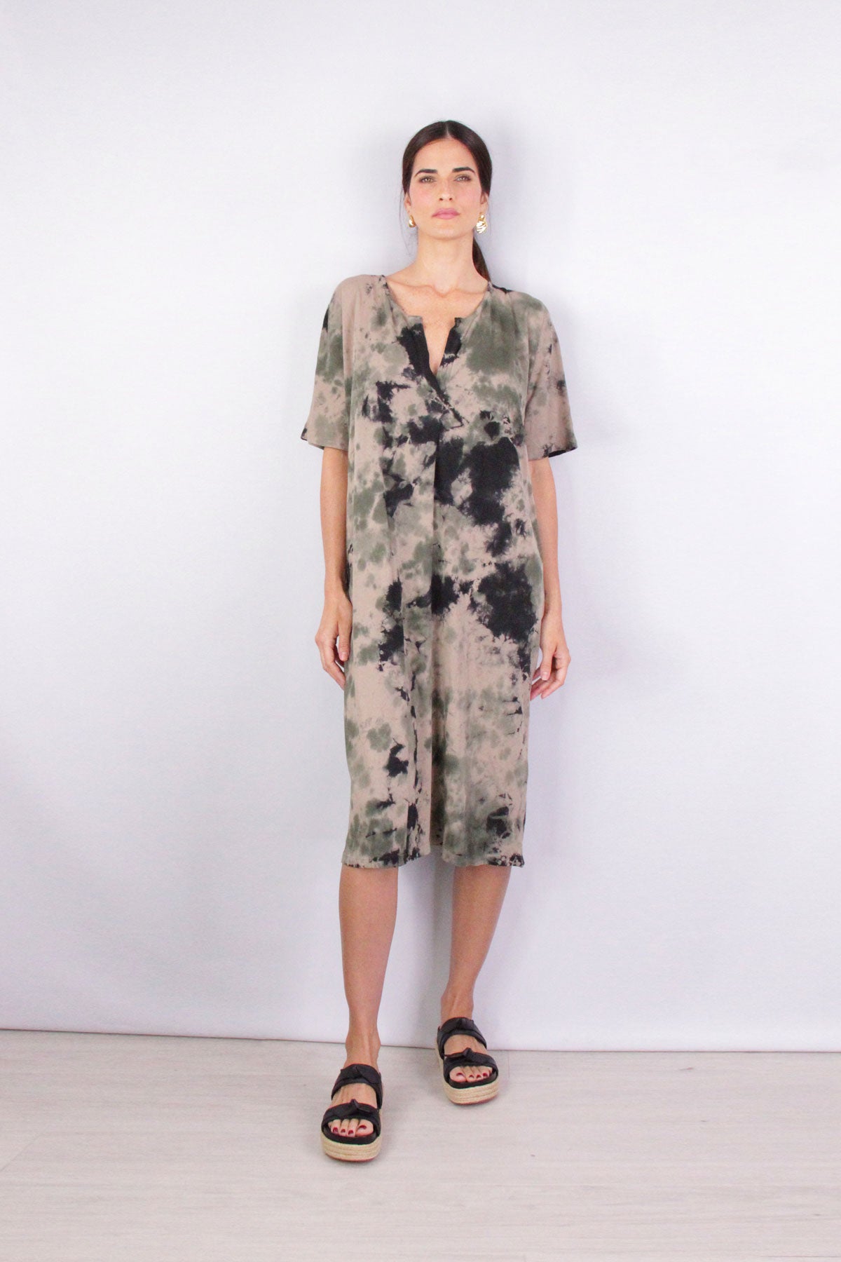 Henley Dress in Army Calico - shop-olivia.com