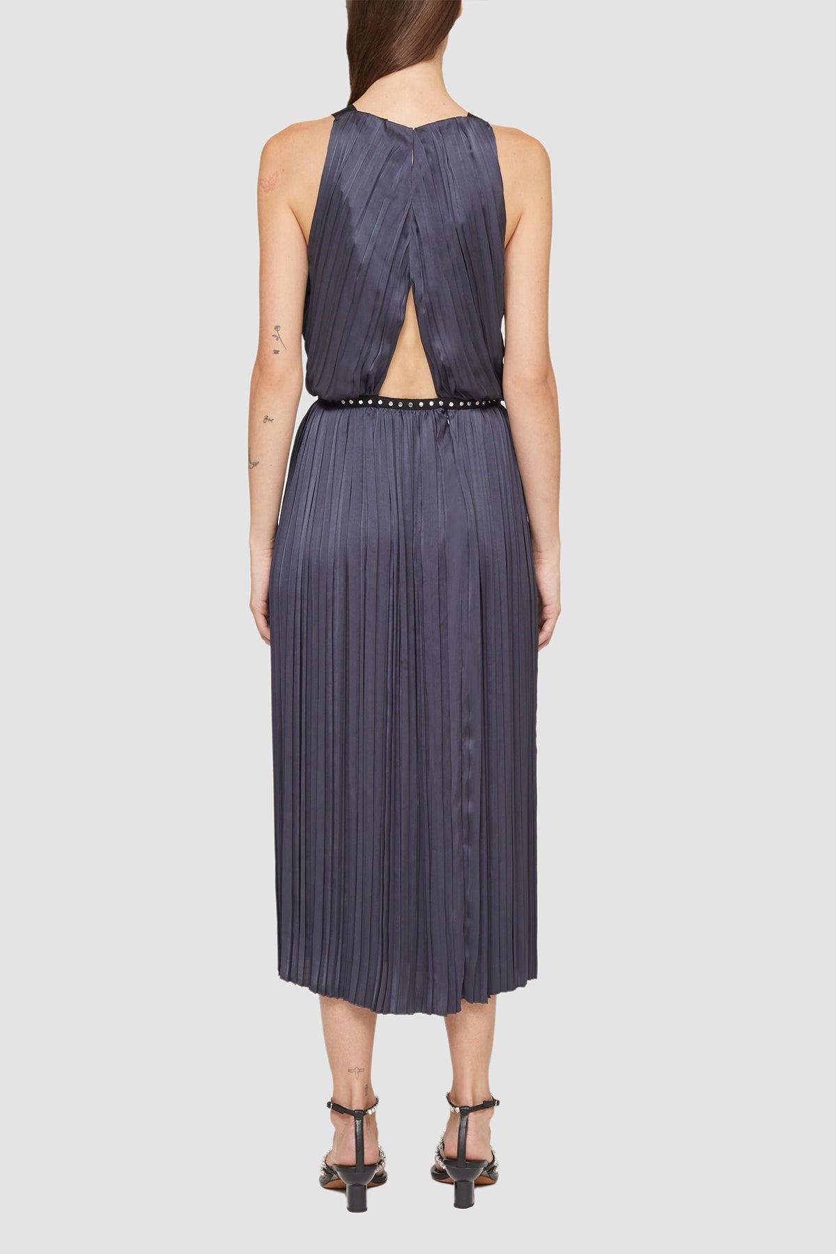 Irregular Pleated Sleeveless Dress in Eclipse - shop-olivia.com