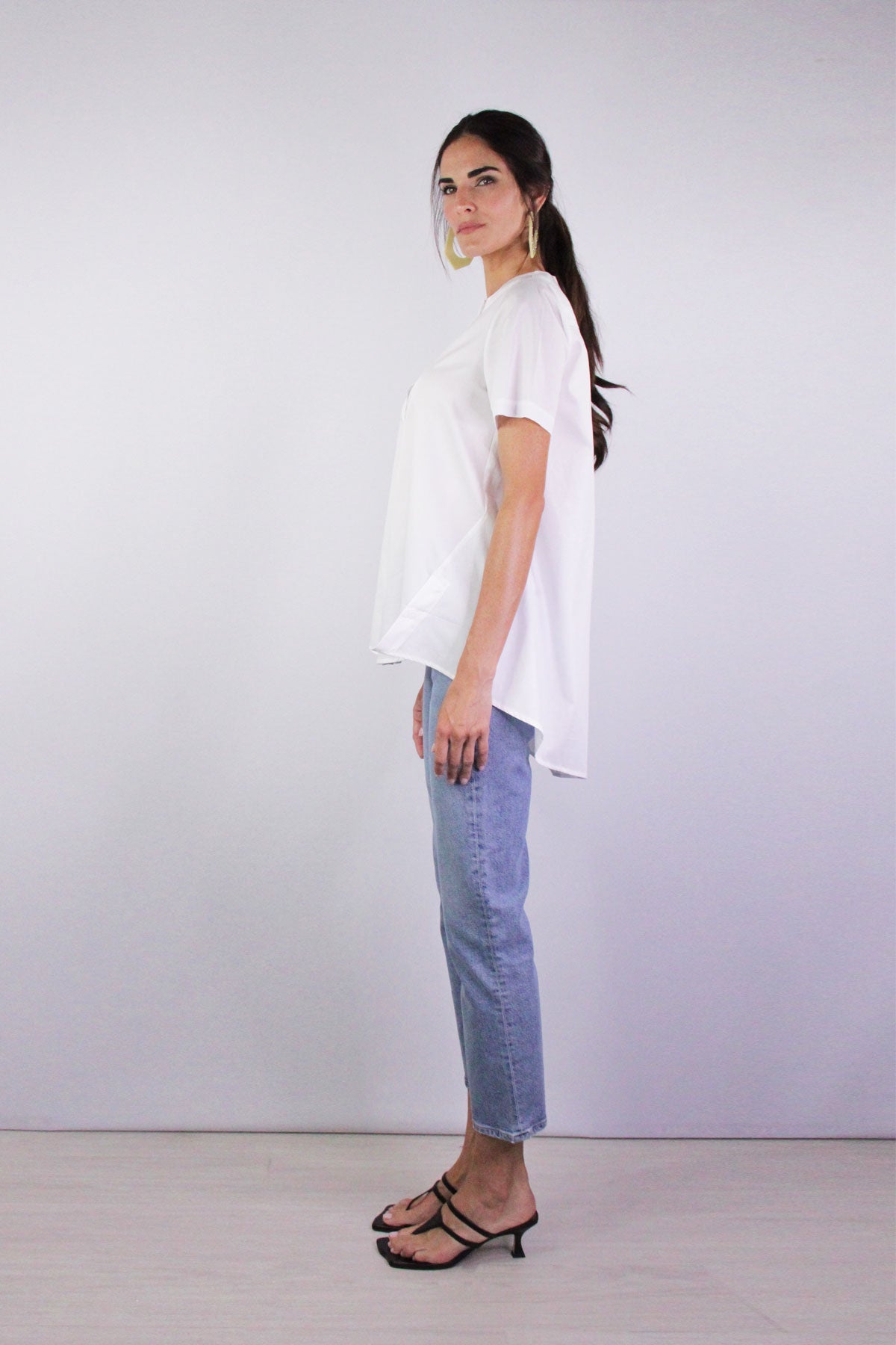 Kefi Tunic in White - shop-olivia.com