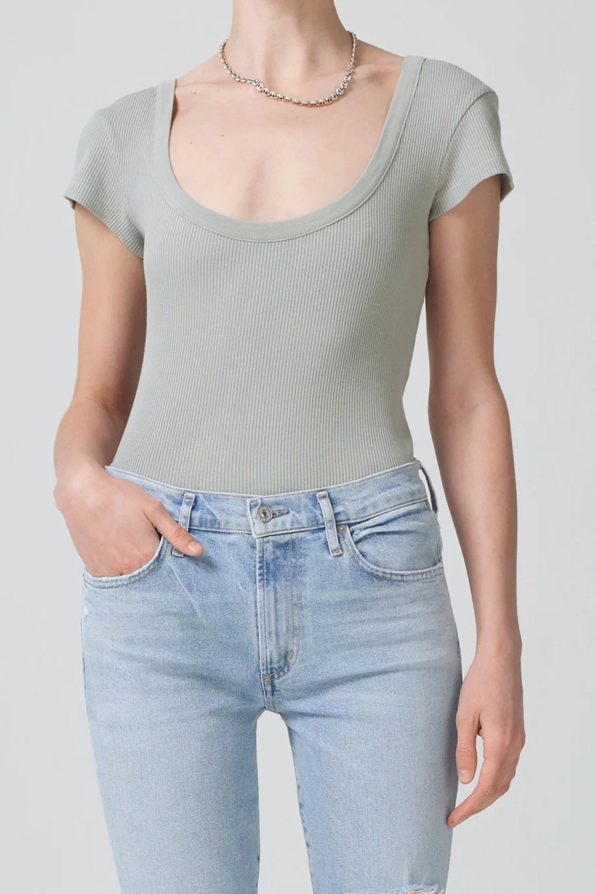 Lima Scoop Neck Tee in Andes - shop-olivia.com