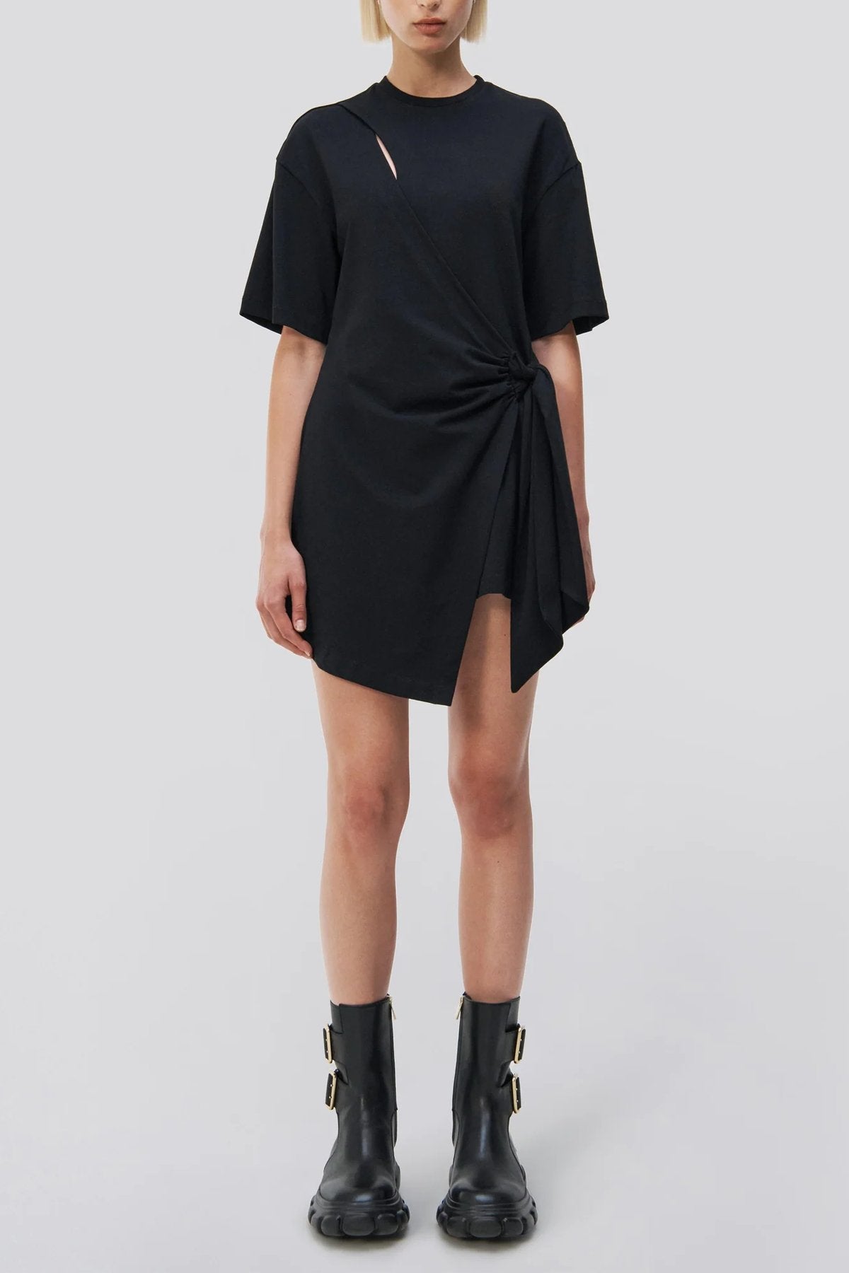 Livia Mini Dress in Black - shop-olivia.com