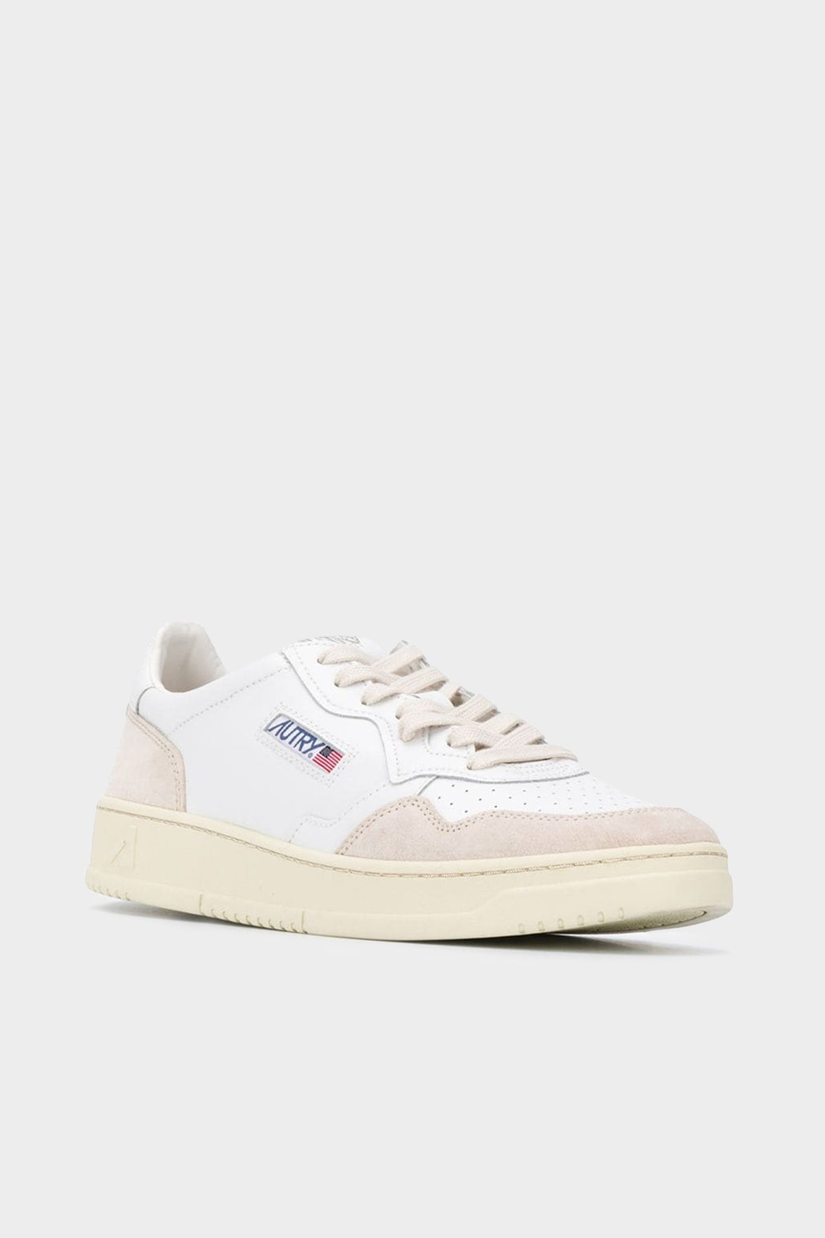 Medalist Low Suede Leather Men Sneaker in White - shop-olivia.com